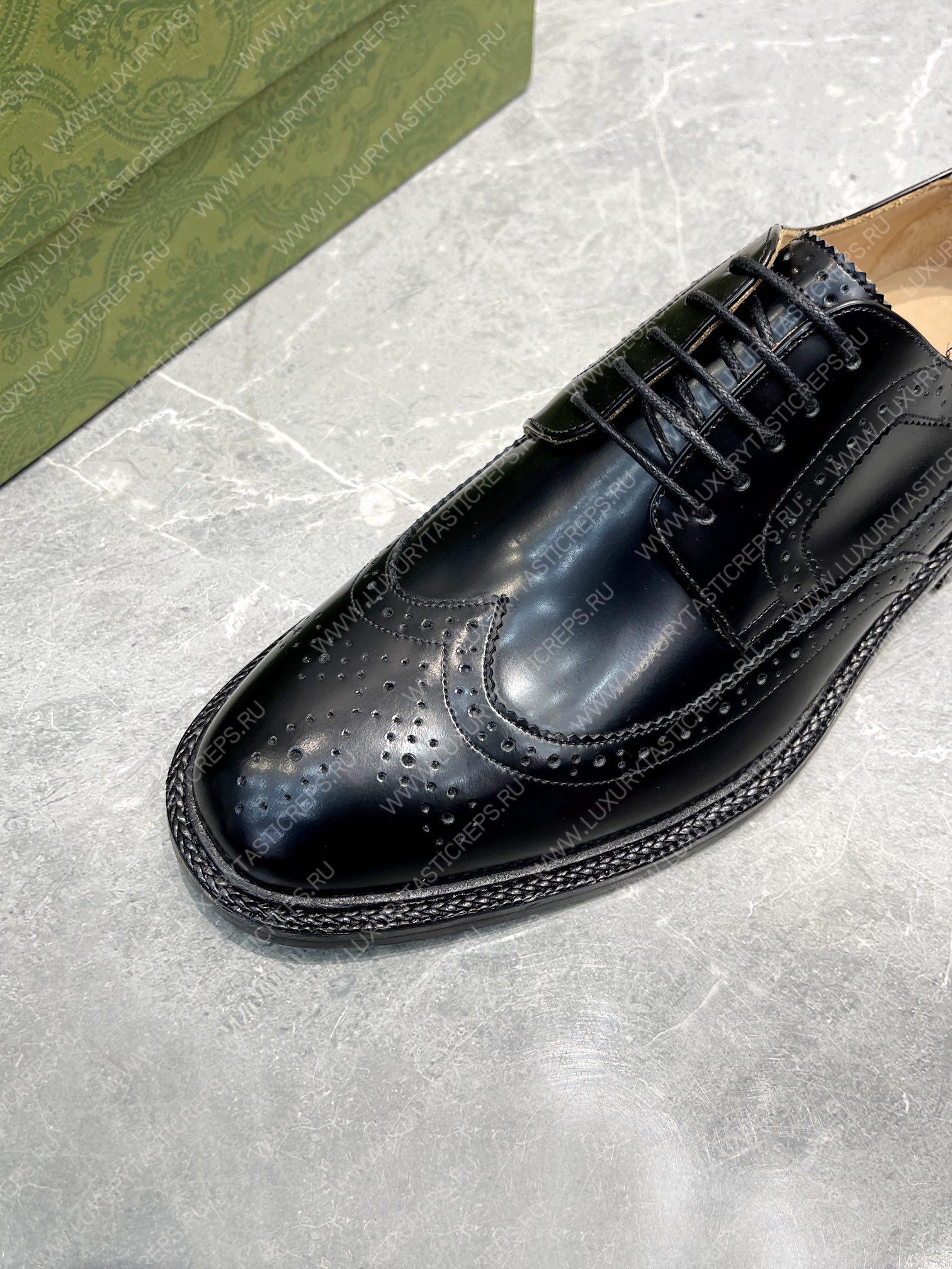 G*u*i men’s lace-up shoe black 723694