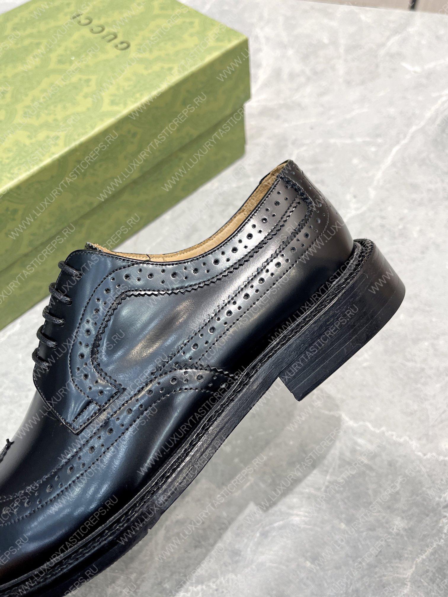 G*u*i men’s lace-up shoe black 723694