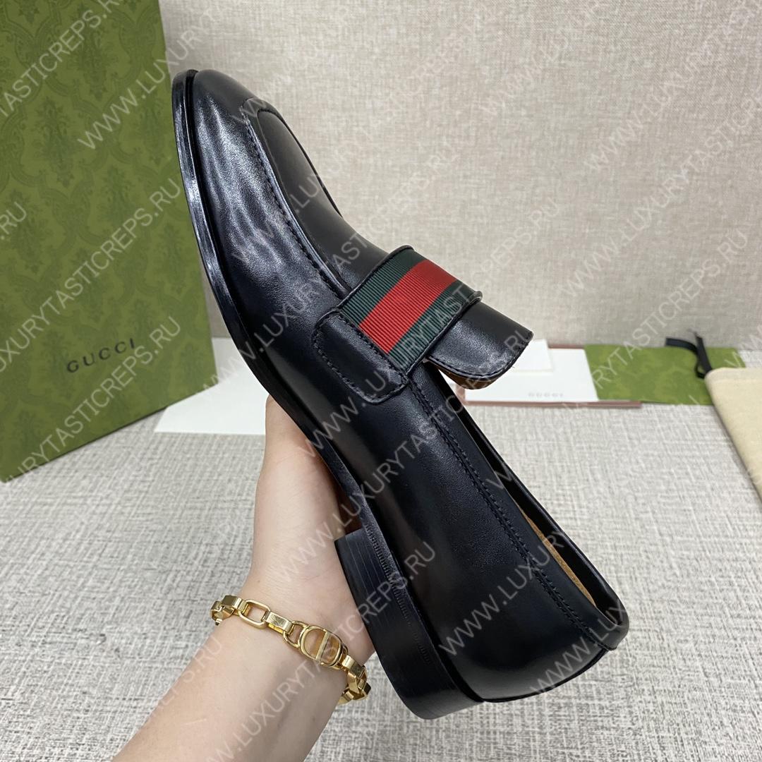G*u*i loafer with tassels black 744406 1w610 1066