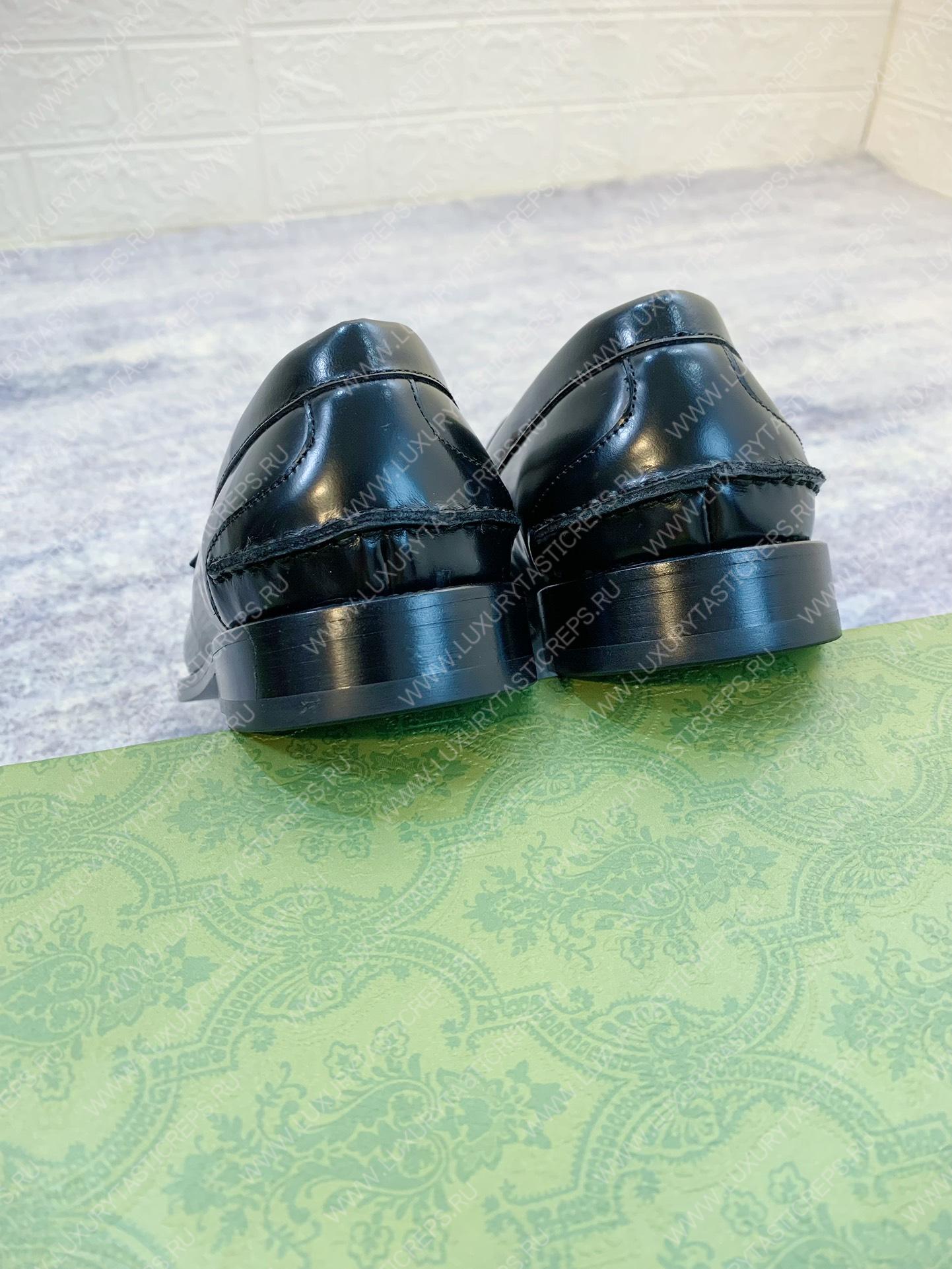 G*u*i loafer black 644724