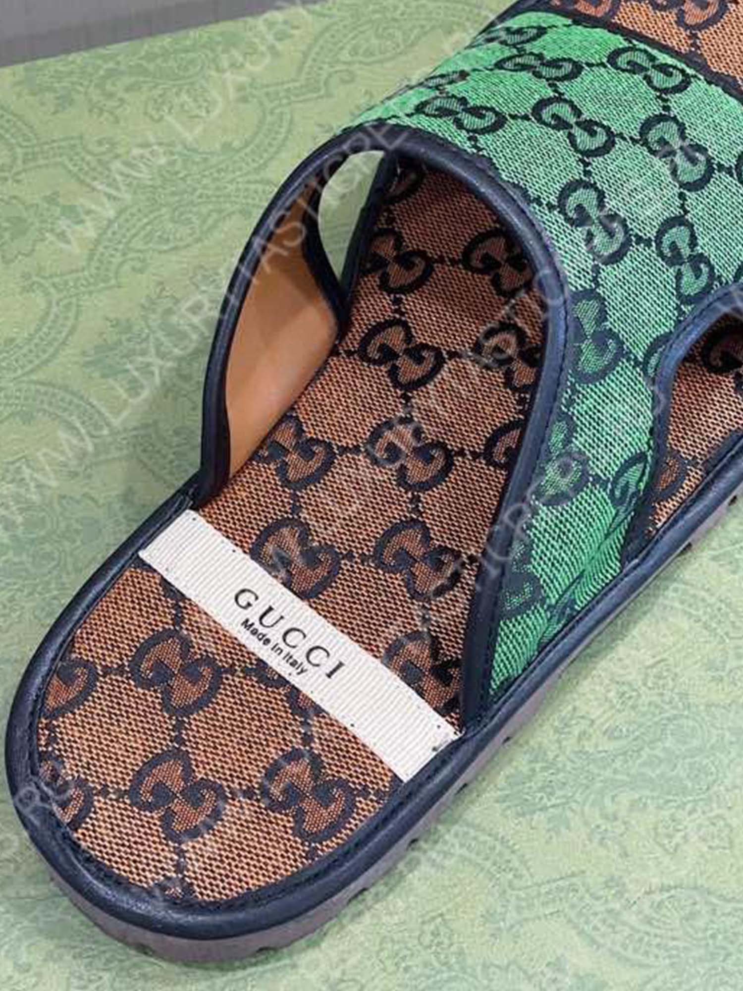 G*u*i sandals green 748954