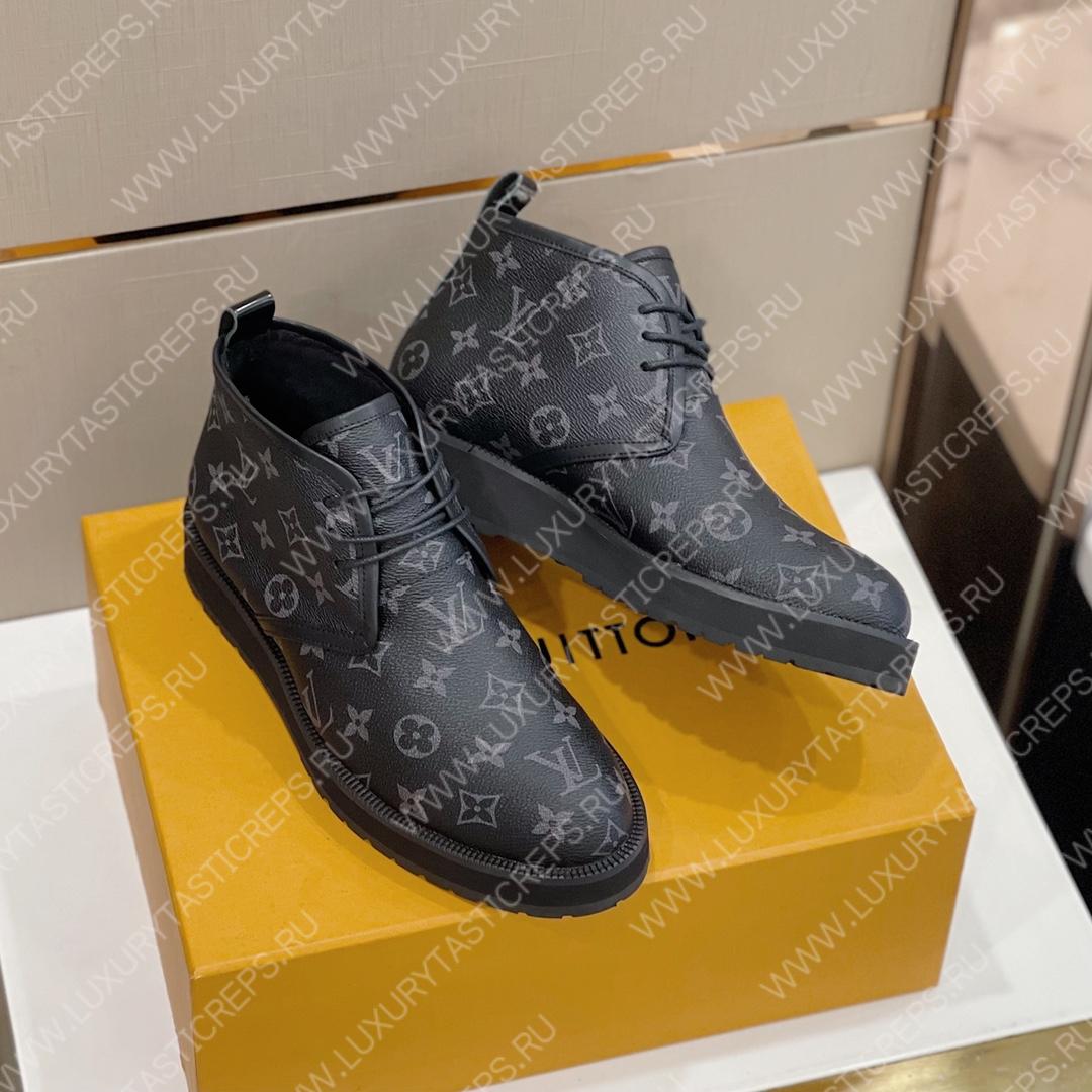 l**is V*t*n  boots black 1a9a8g