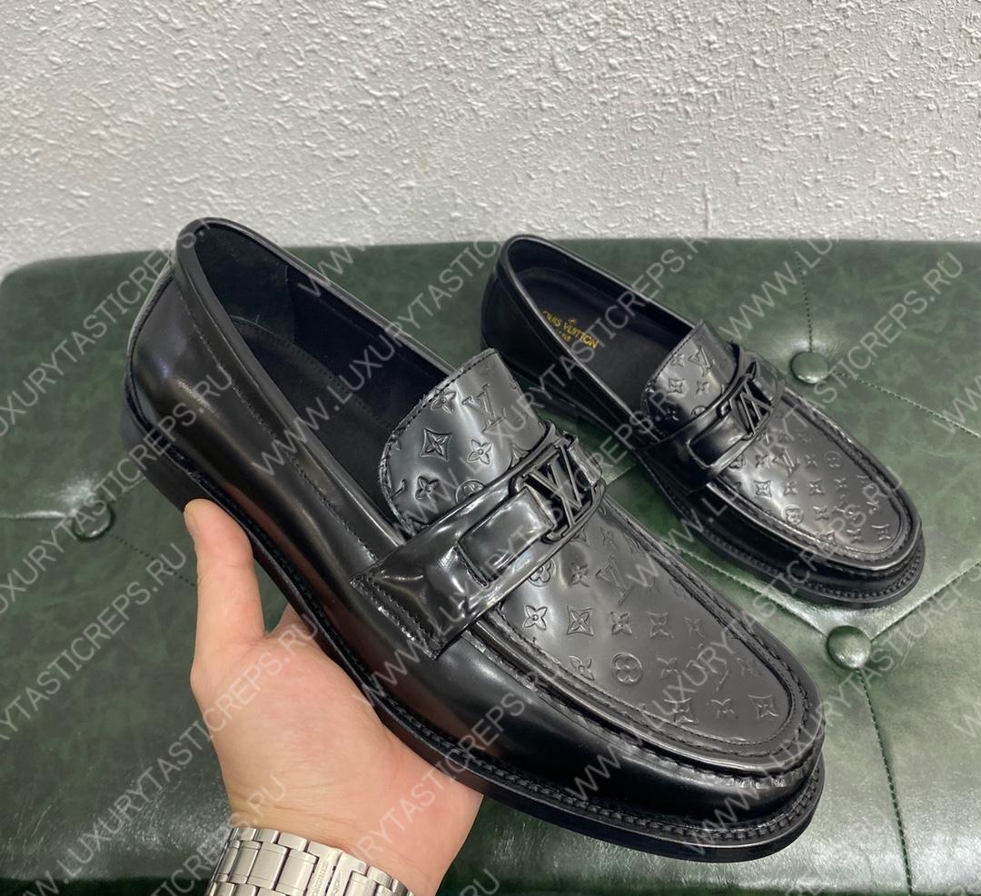 l**is V*t*n major loafer black 1aamyp