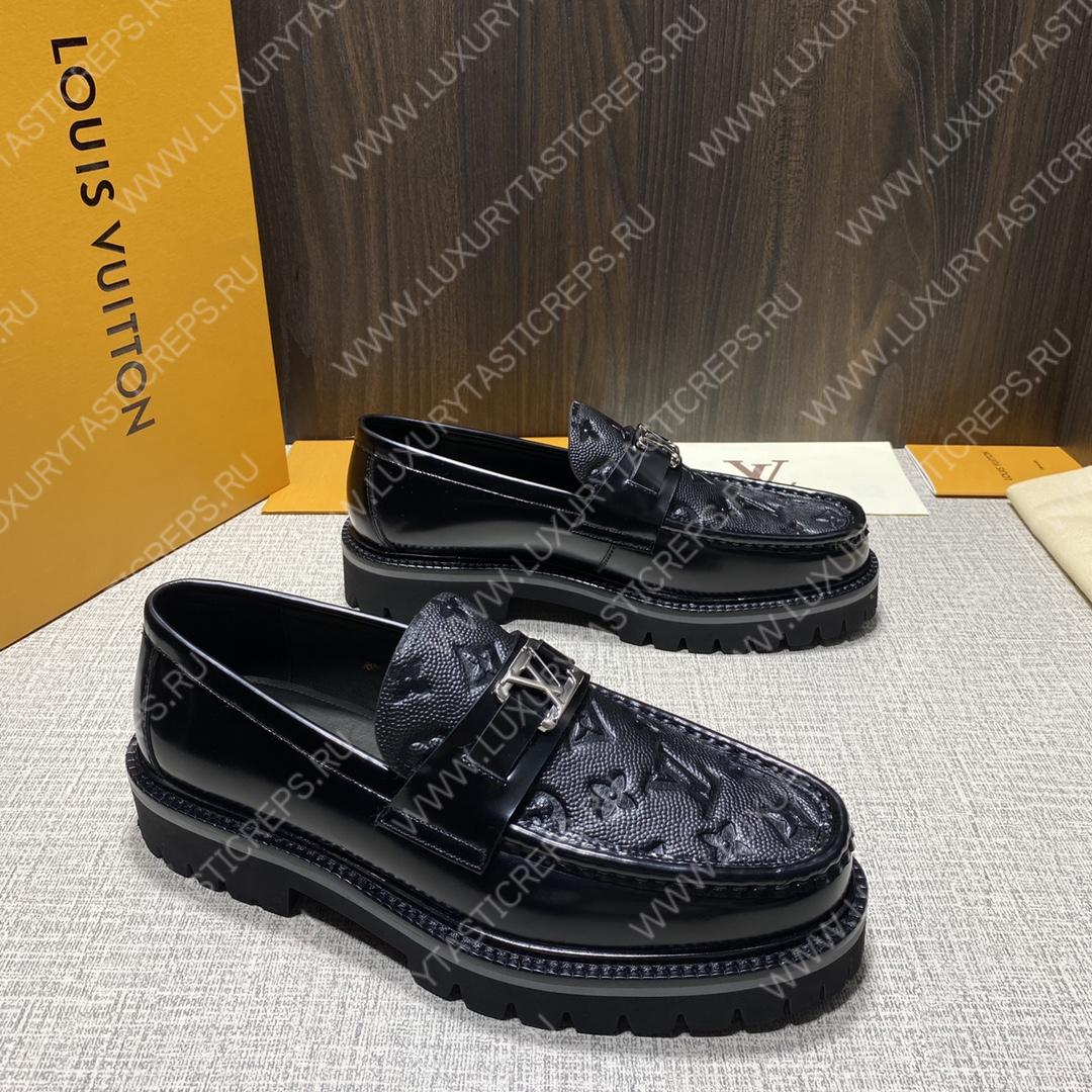 l**is V*t*n major loafer black 1abffv