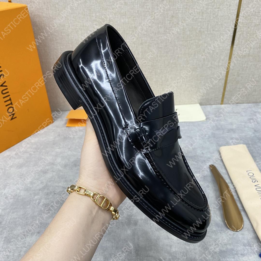 l**is V*t*n glove loafer black 1aa2dx