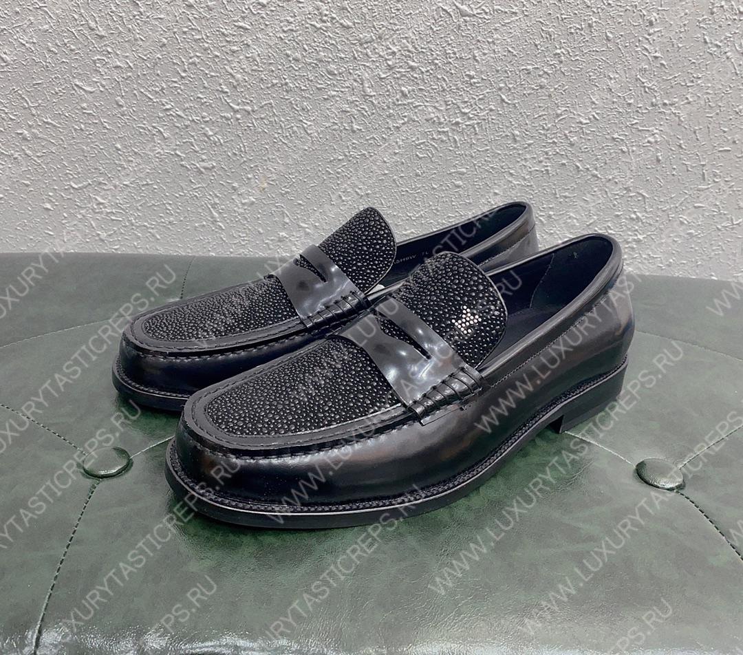 l**is V*t*n l**is loafer black 1aasp6