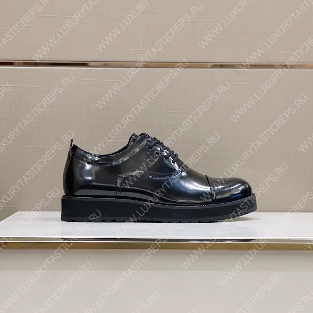 l**is V*t*n minister derby black 1a5v0v