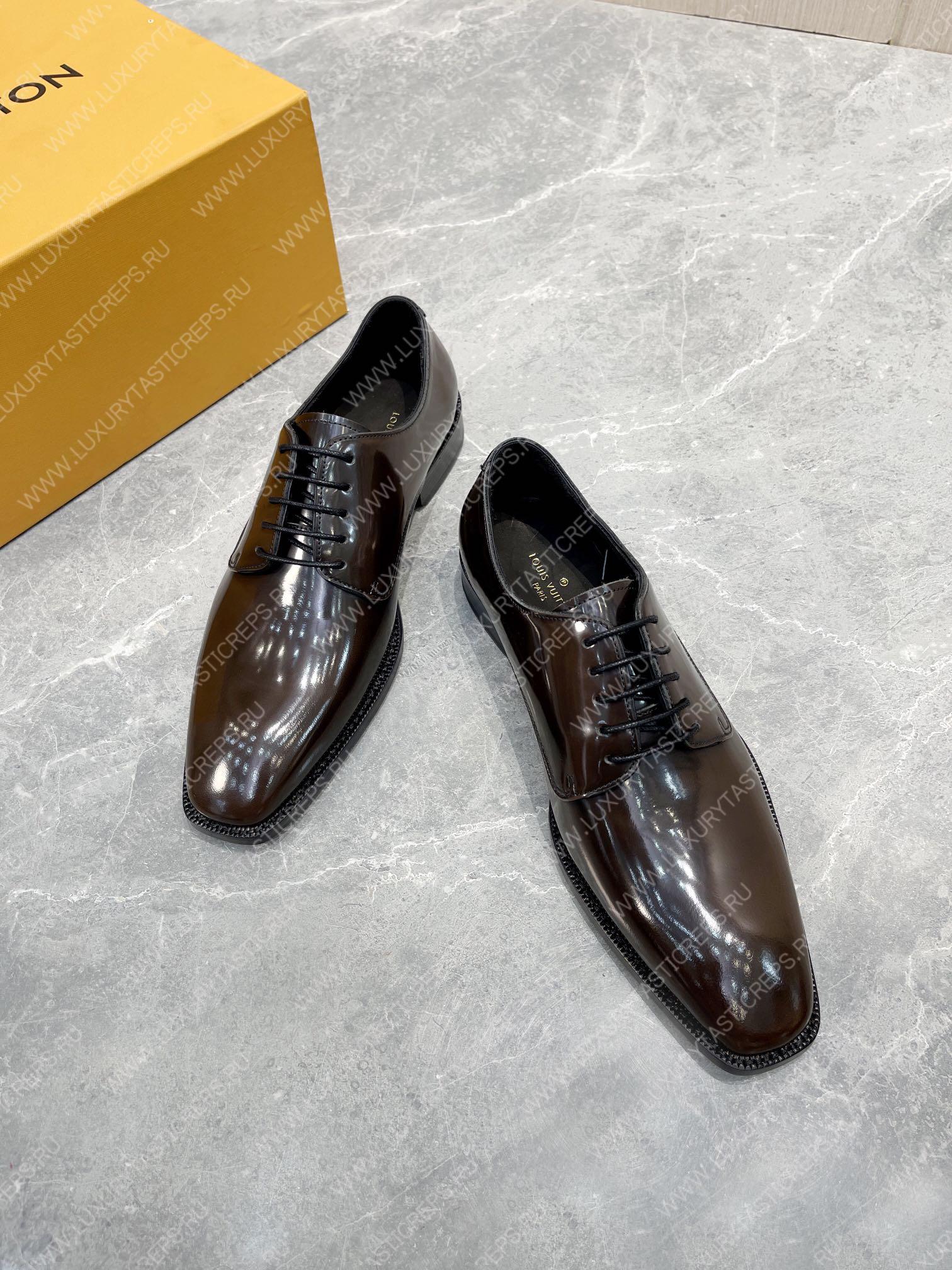 l**is V*t*n flex derby brown 1a9a8v