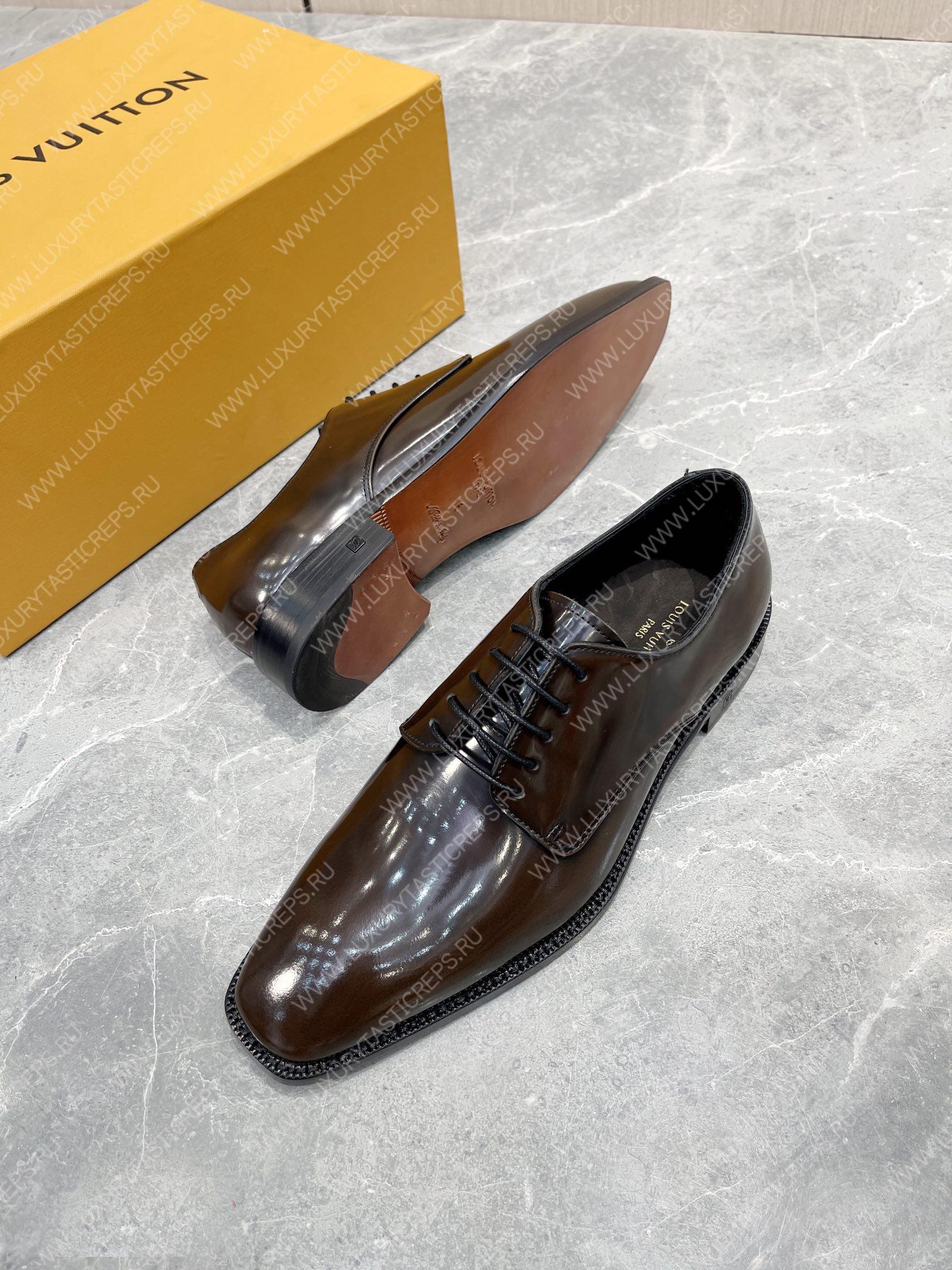 l**is V*t*n flex derby brown 1a9a8v