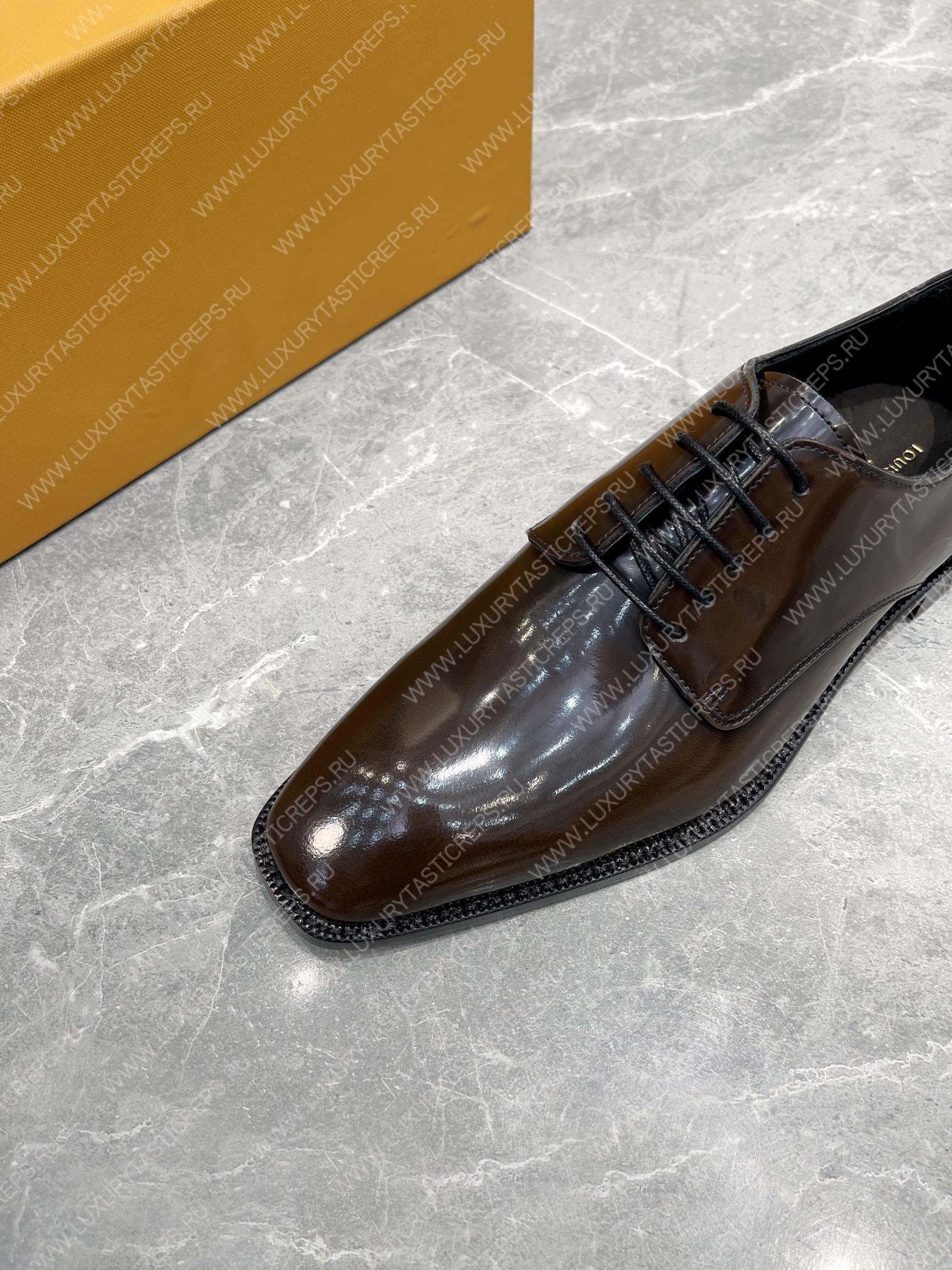 l**is V*t*n flex derby brown 1a9a8v