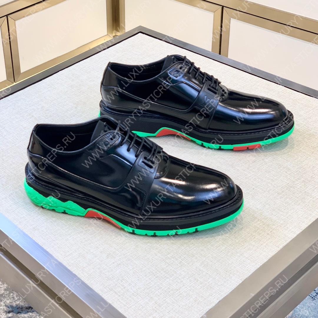 l**is V*t*n sneakers black 1abn90