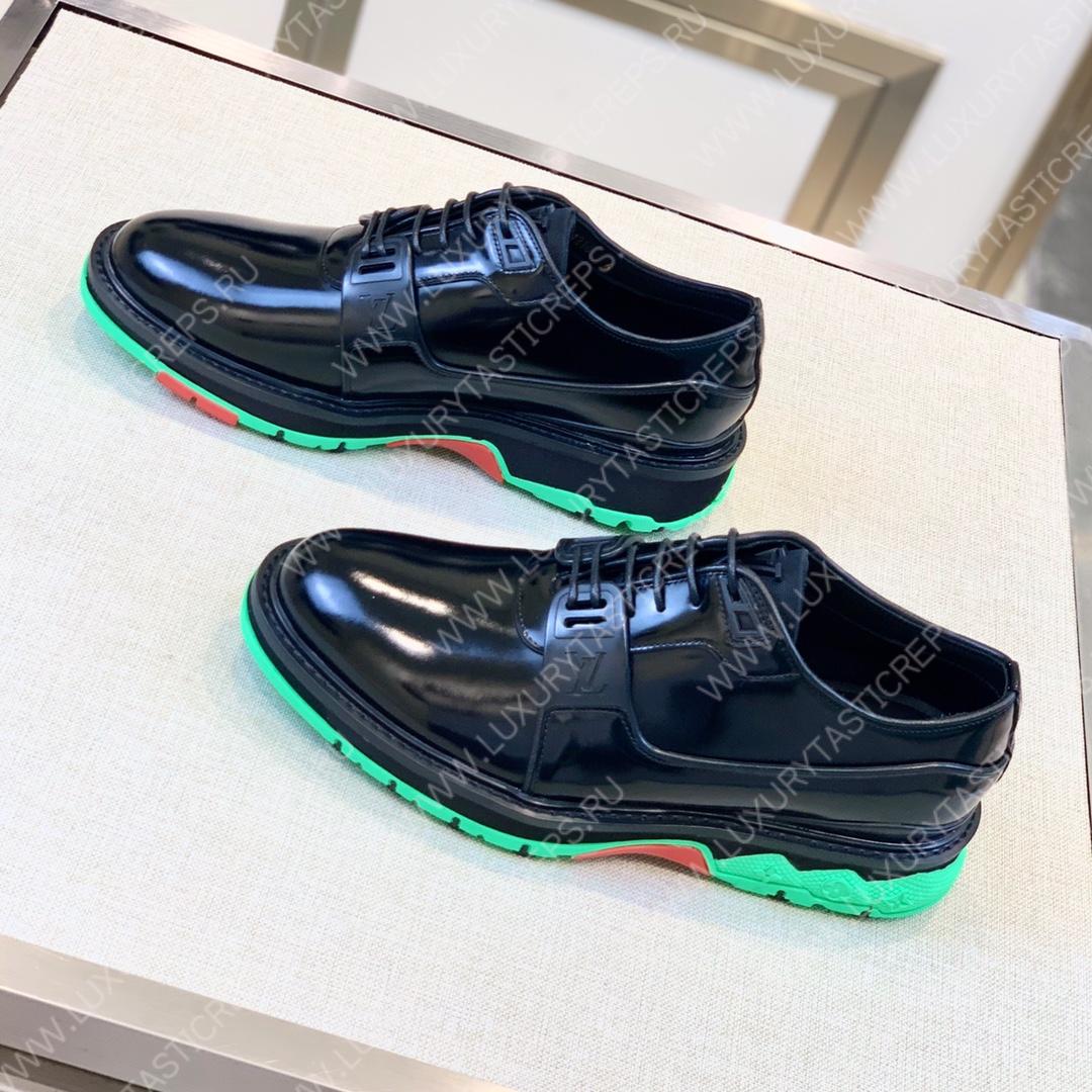 l**is V*t*n sneakers black 1abn90