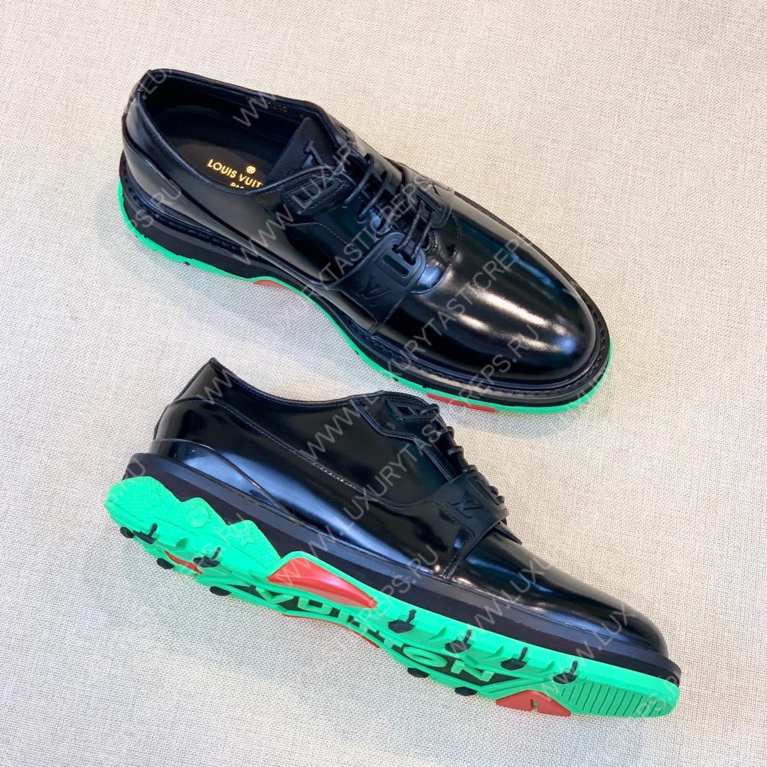 l**is V*t*n sneakers black 1abn90