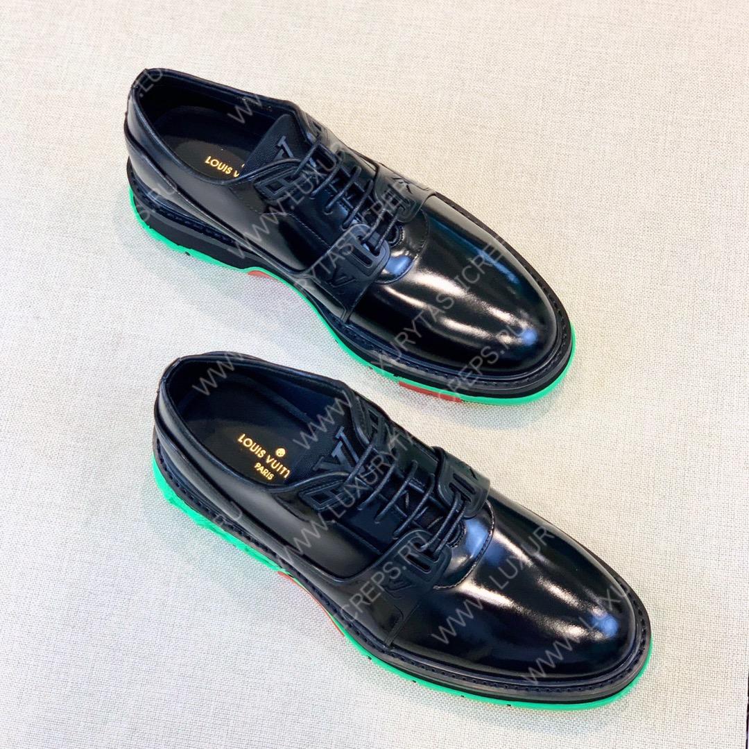 l**is V*t*n sneakers black 1abn90