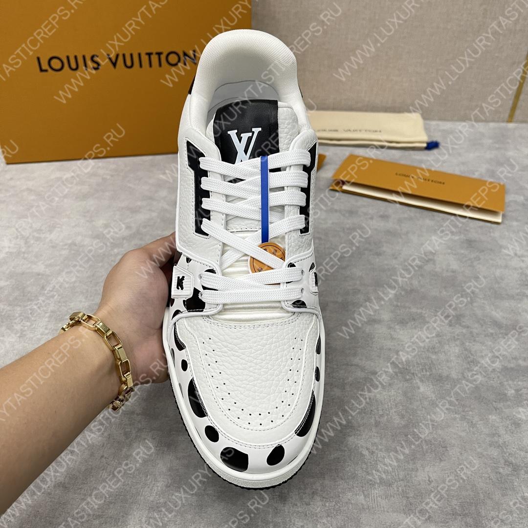 l**is V*t*n infinity dot sneakers black and white 1ab9h7