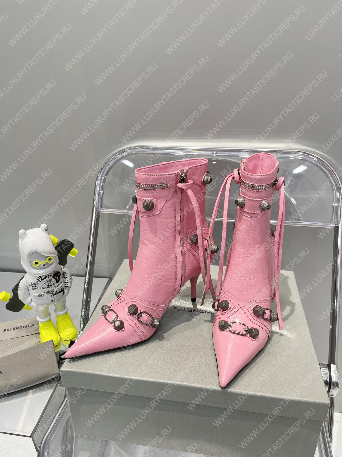Ba*len*cia*ga women’s cagole 90mm bootie pink 694379wa