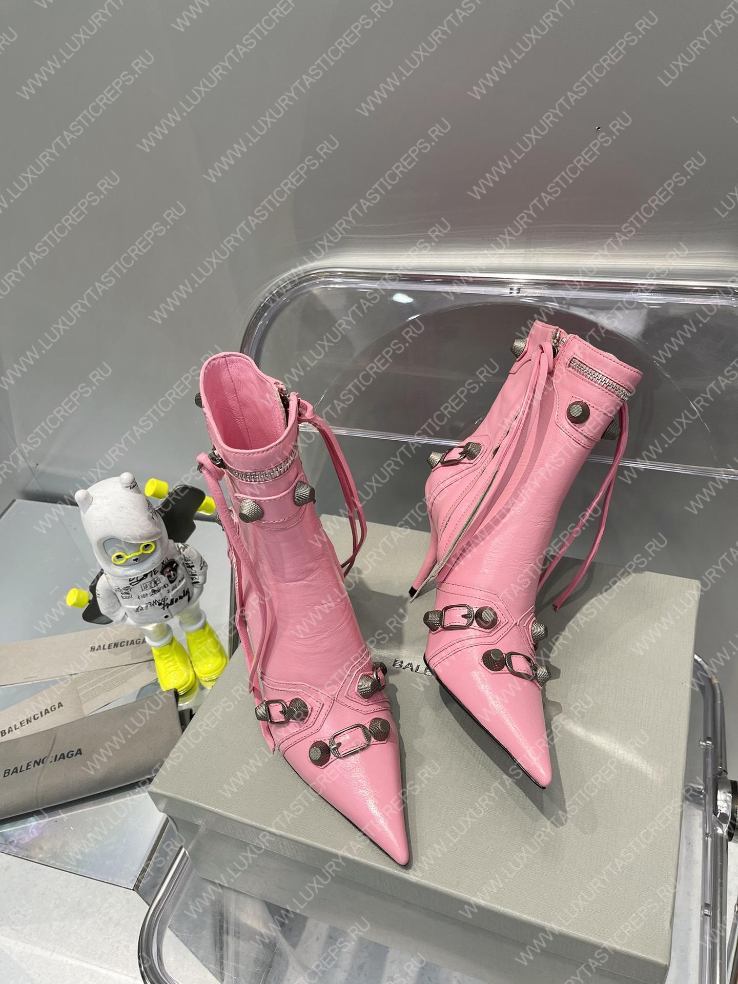 Ba*len*cia*ga women’s cagole 90mm bootie pink 694379wa