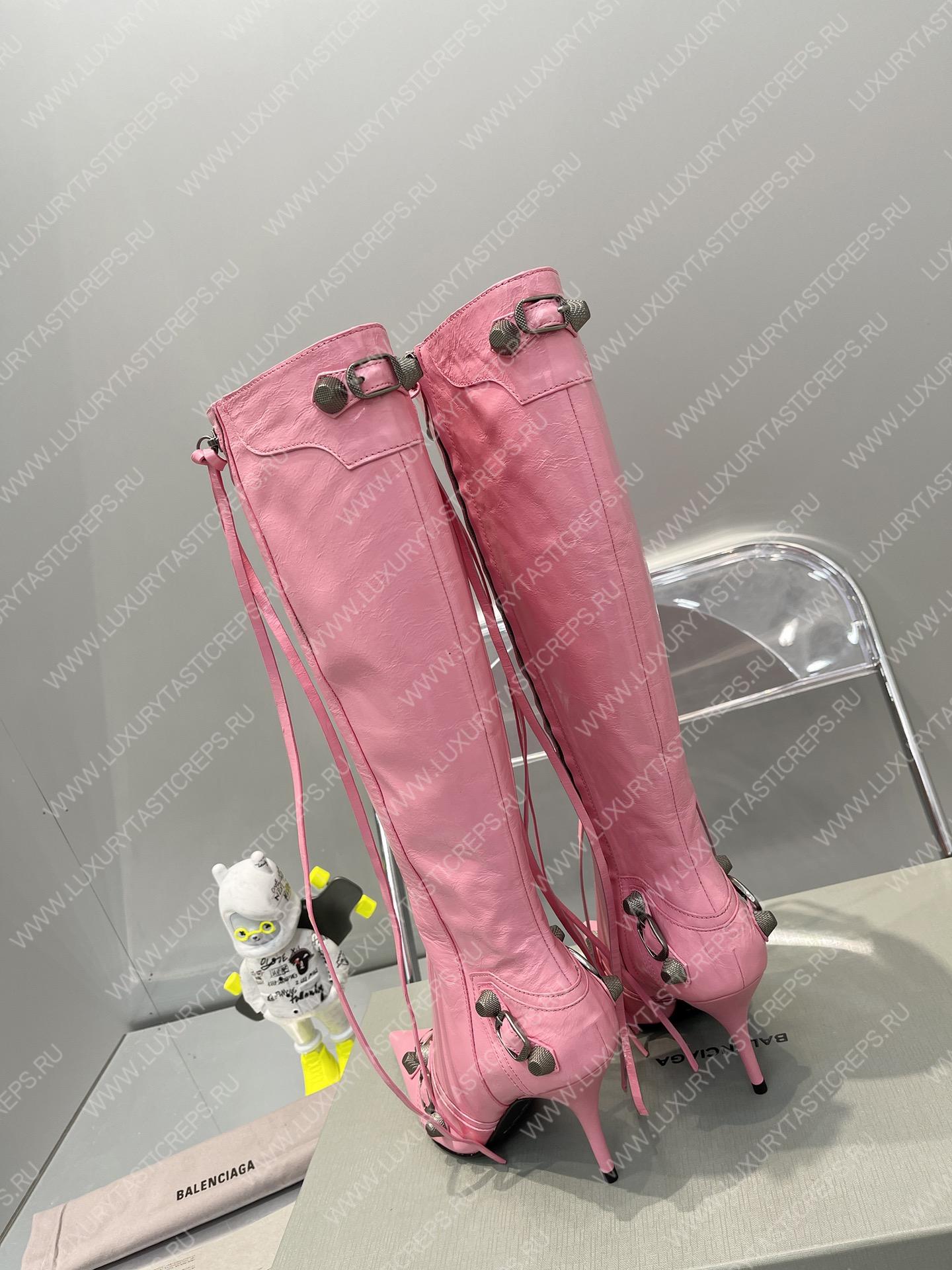 BALNECIAGA WOMEN’S CAGOLE 90MM BOOT OPTIC PINK 694395WA