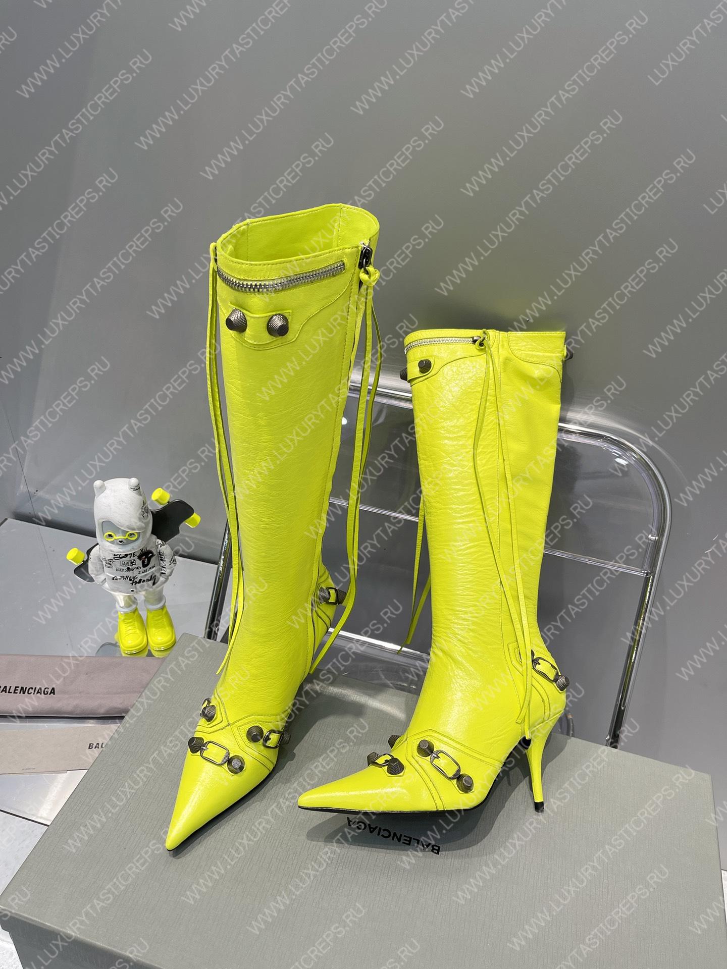 Ba*len*cia*ga women’s cagole 90mm boot optic yellow 694395wa