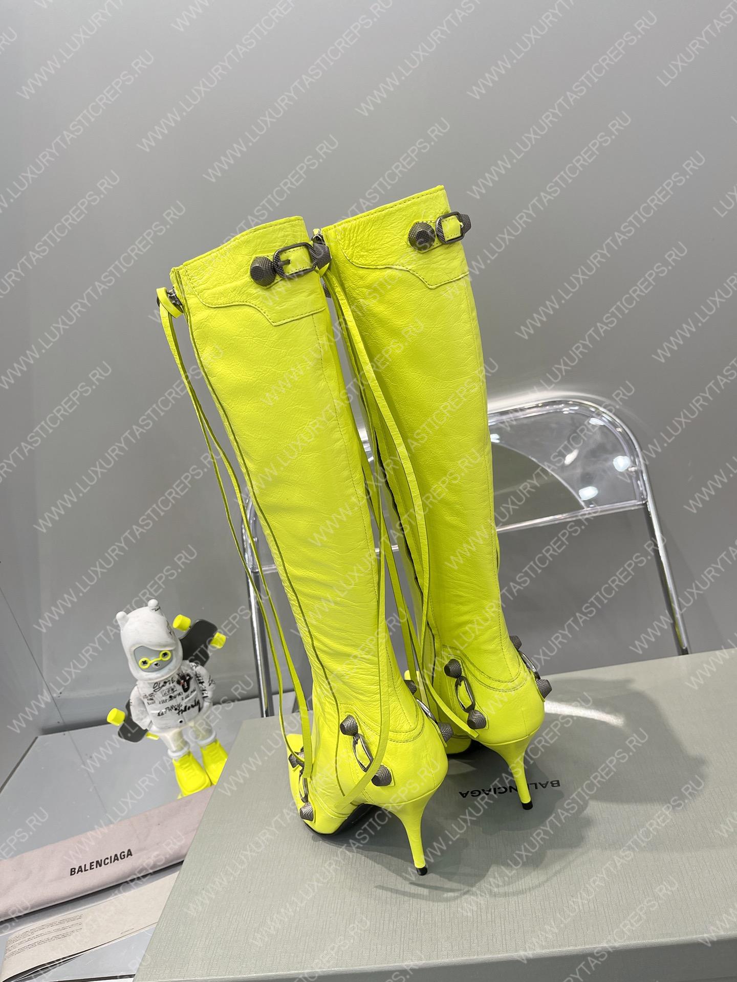 Ba*len*cia*ga women’s cagole 90mm boot optic yellow 694395wa