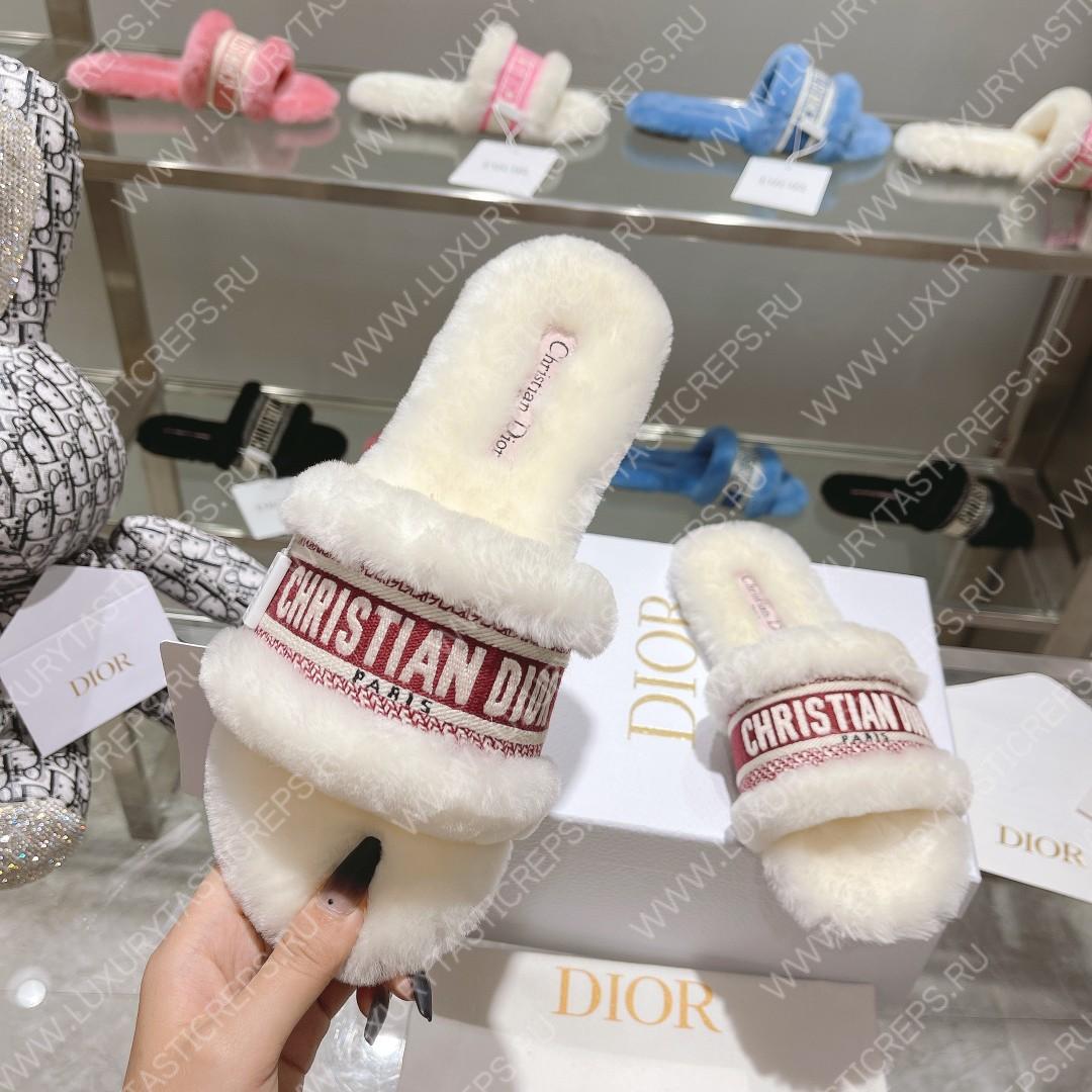 ch**an D*or dway slide whitge and pink kcq551esk