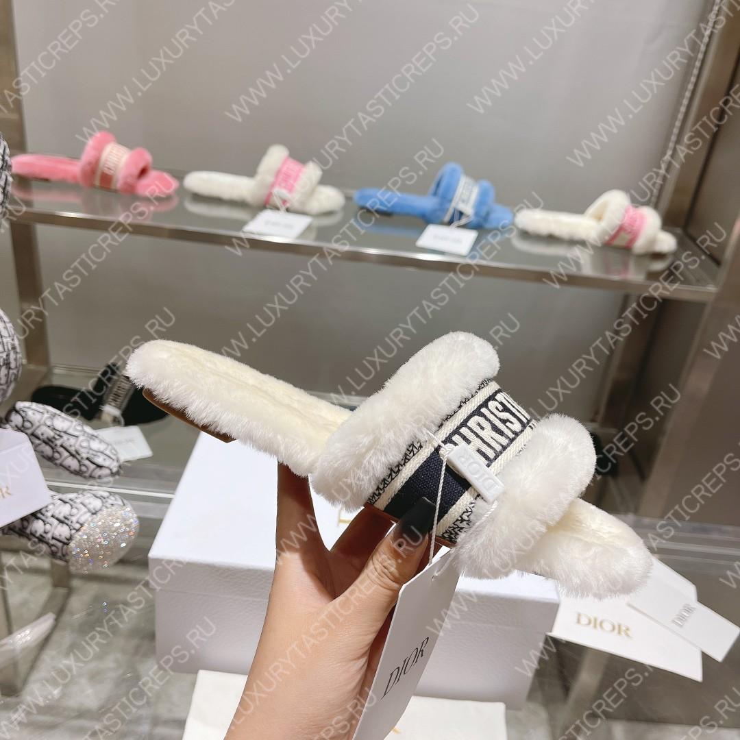 ch**an D*or dway slide white and black kcq551esk