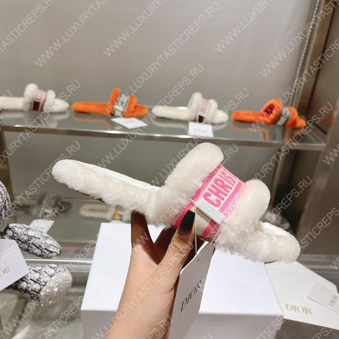 ch**an D*or dway slide white and bright pink kcq551esk