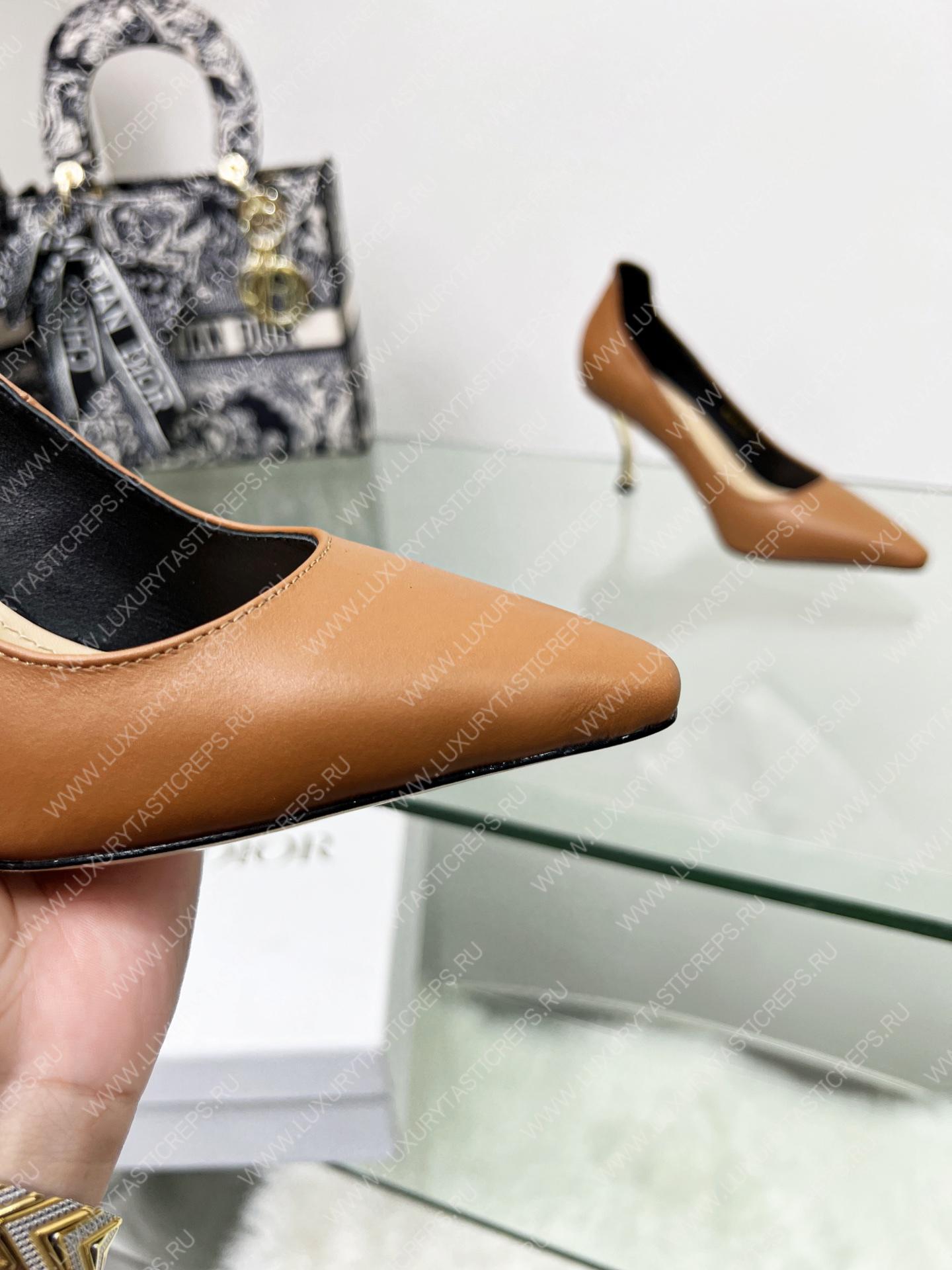 D*or d-fame pump brown kdp975vvv