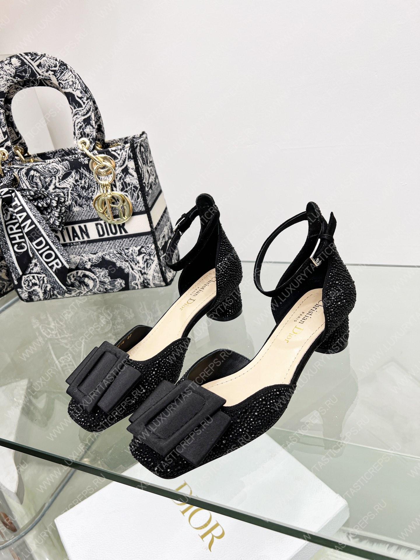 Ch*el slingbacks beige & black g31318