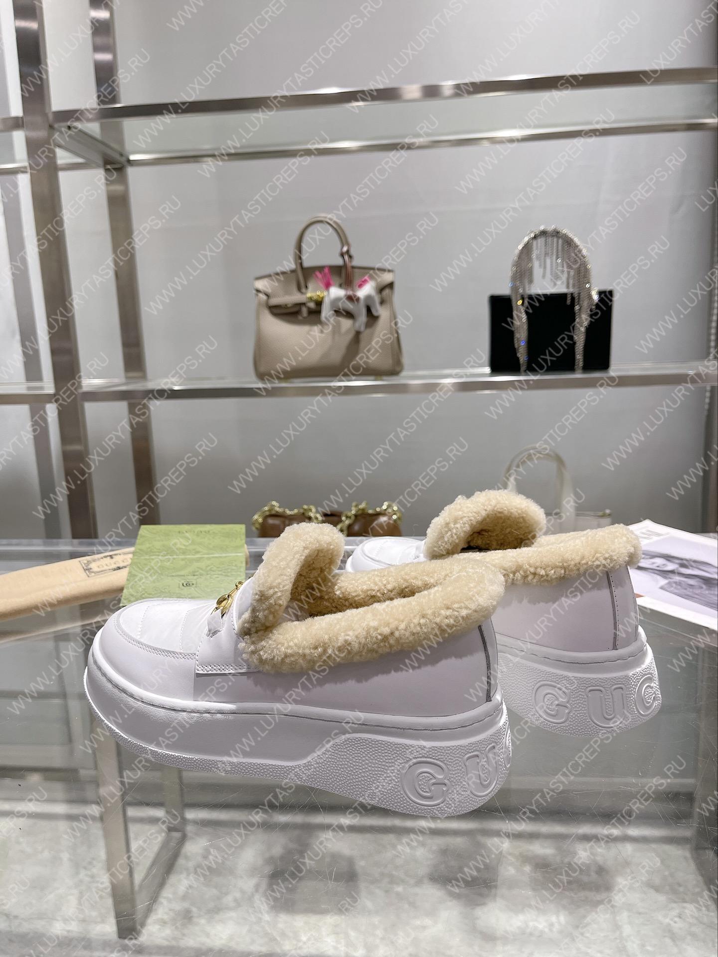 G*u*i horsebit ankle boot white 550036