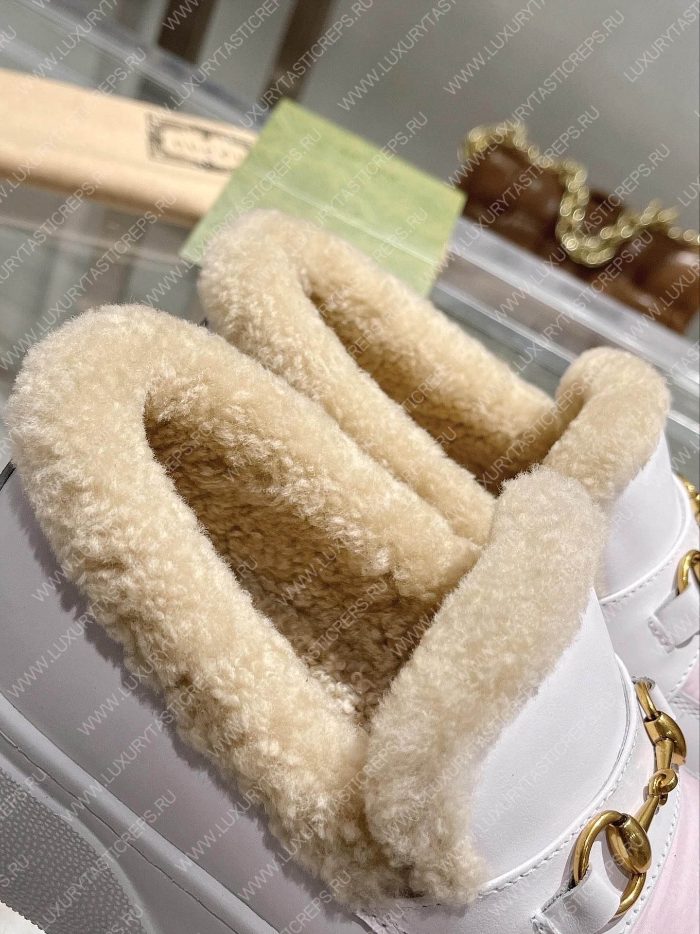 G*u*i horsebit ankle boot white and pink 550036