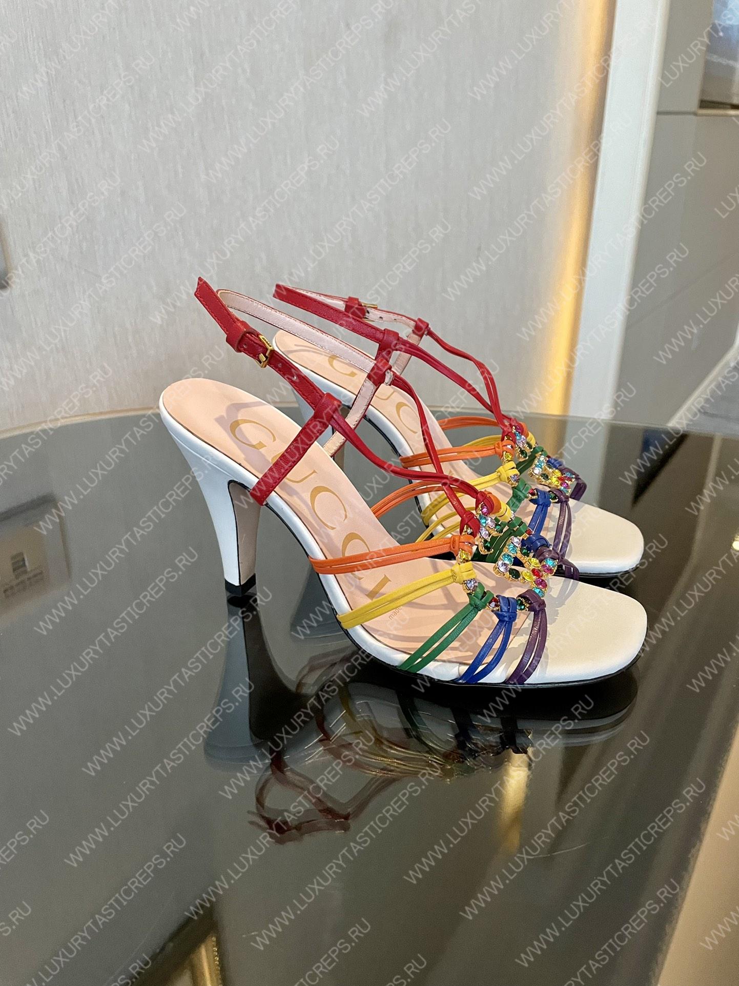 G*u*i womens’s sandal with interlocking g 694863