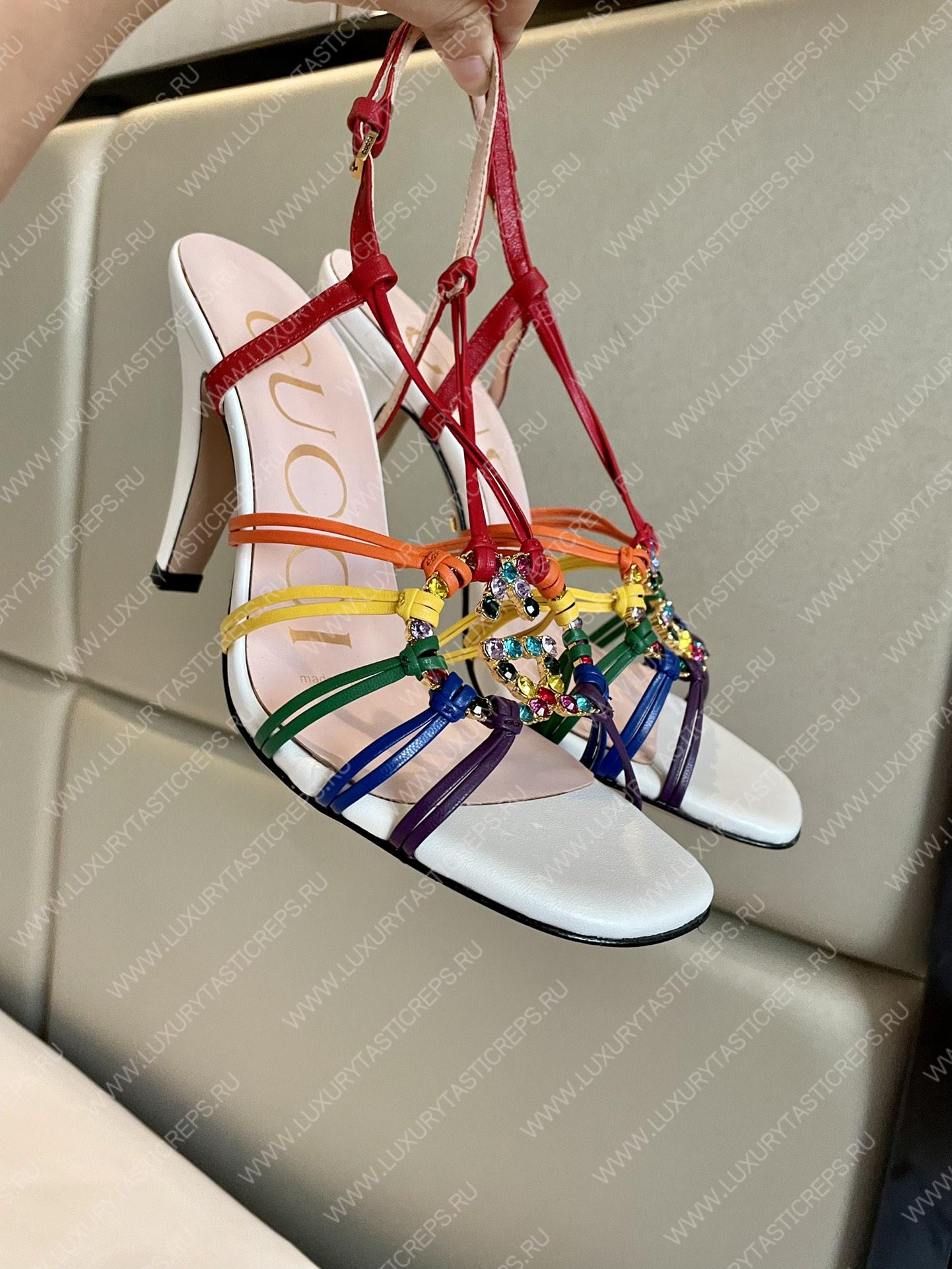 G*u*i womens’s sandal with interlocking g 694863