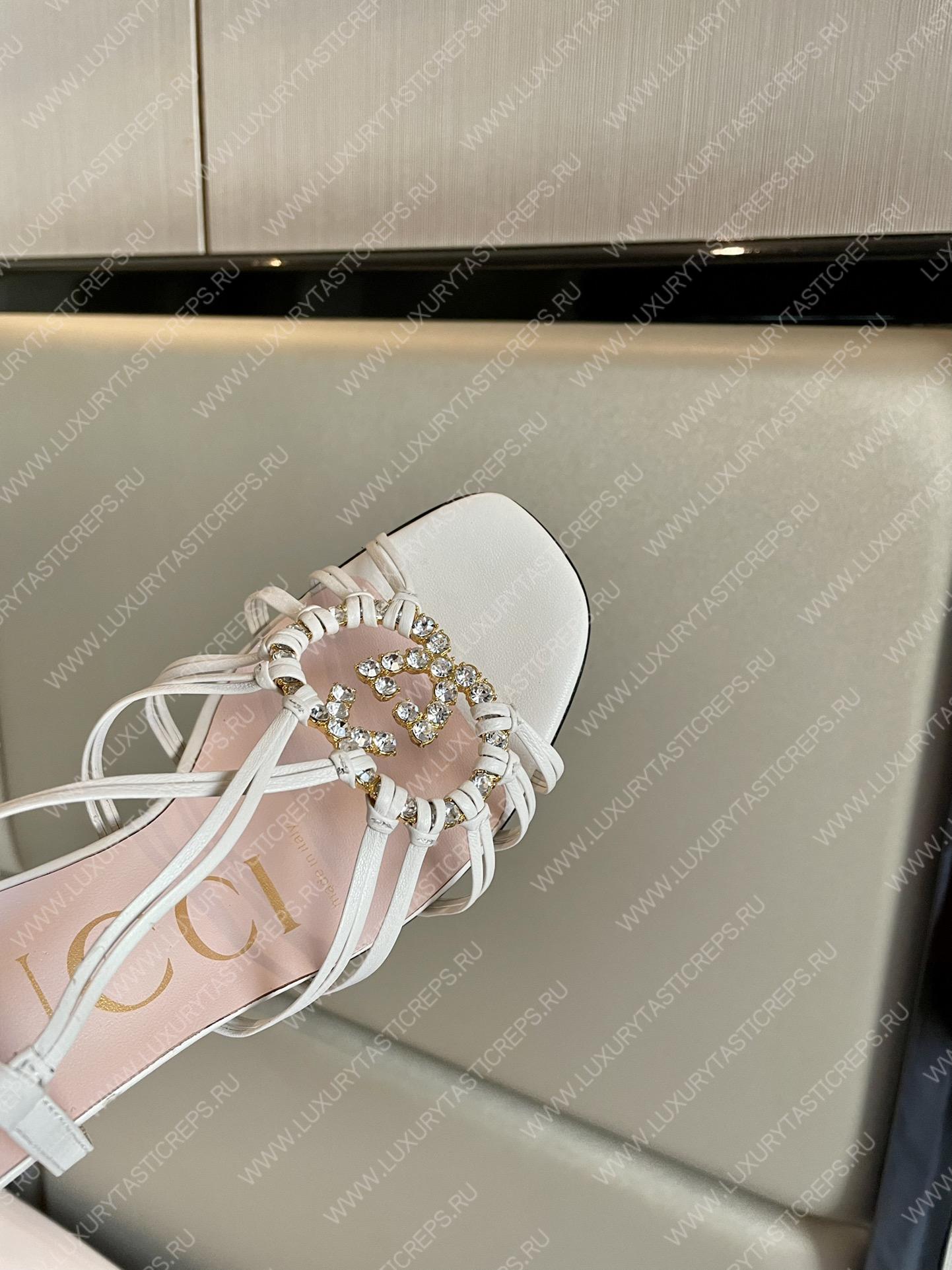 G*u*i womens’s sandal with interlocking g beige 694863