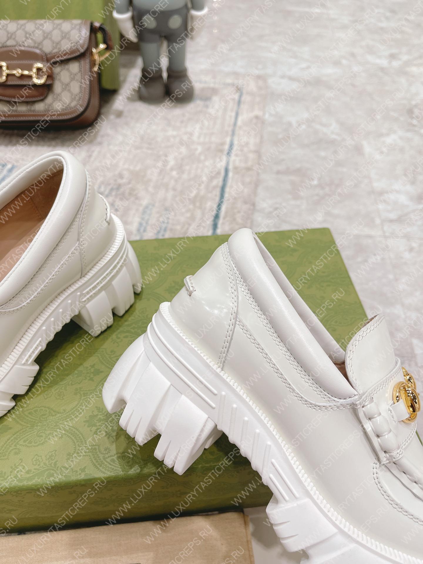 G*u*i loafer with horsebit white 656869