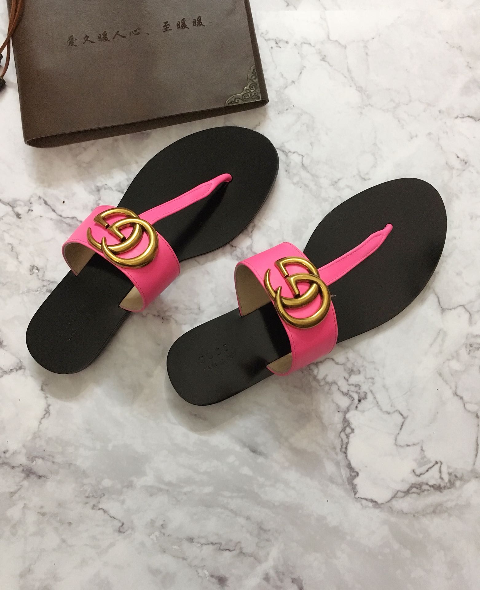 G*u*i marmont leather sandal pink 612138