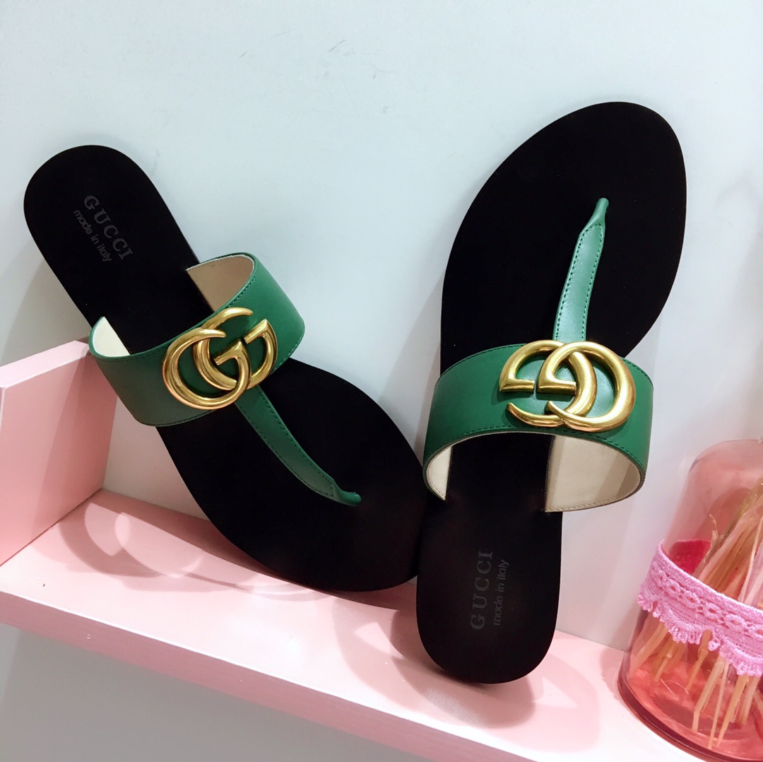 G*u*i marmont leather sandal green 612138