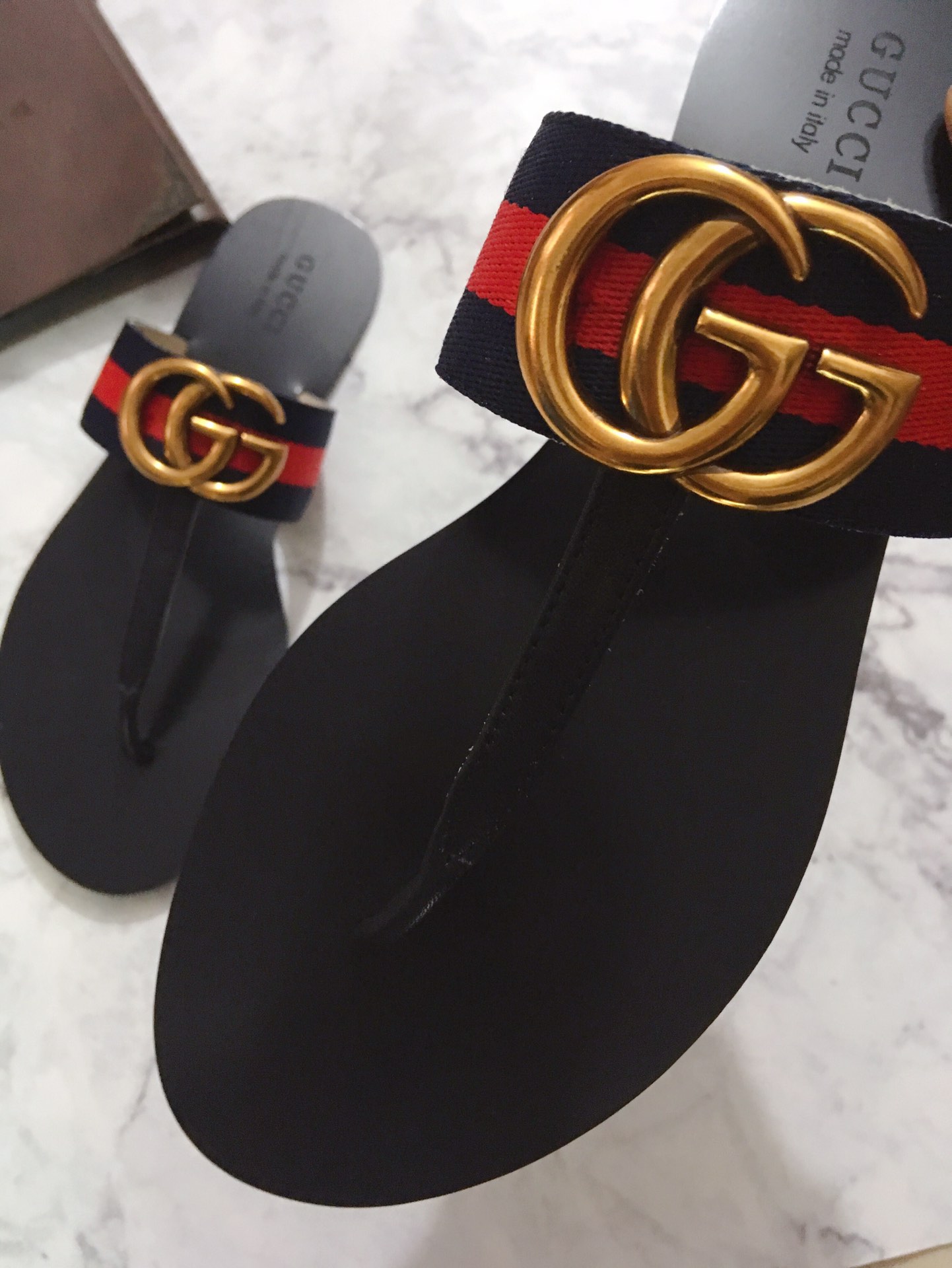 G*u*i marmont leather sandal red and blue ‎612138