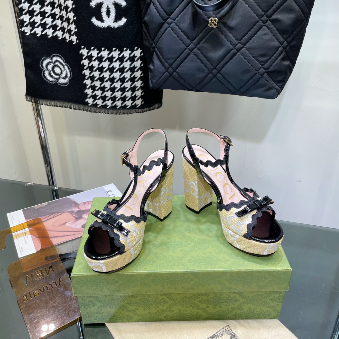 G*u*i sup*e platform sandals black ‎730022