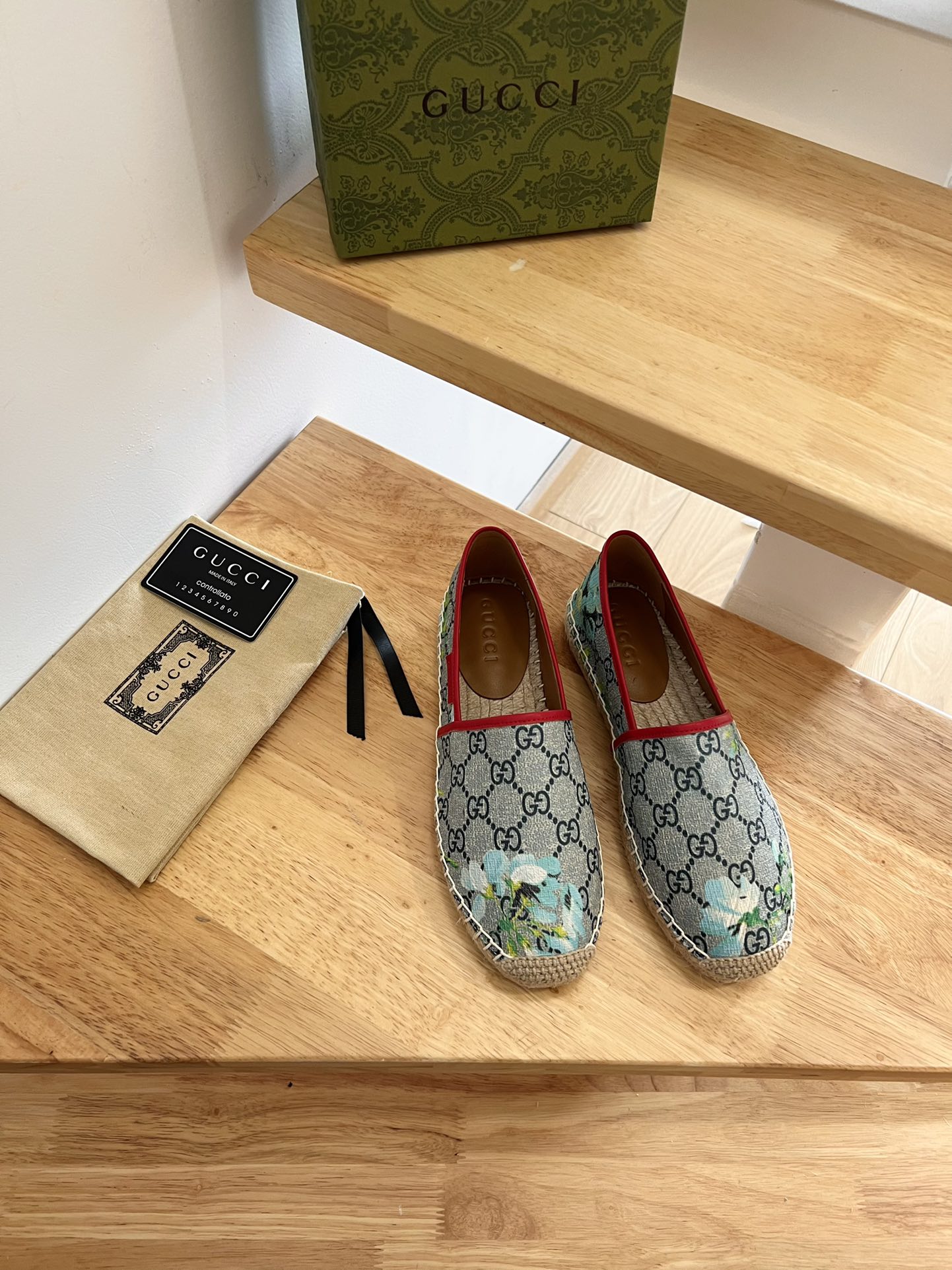 G*u*i sup*e gg flora multicolour 678040