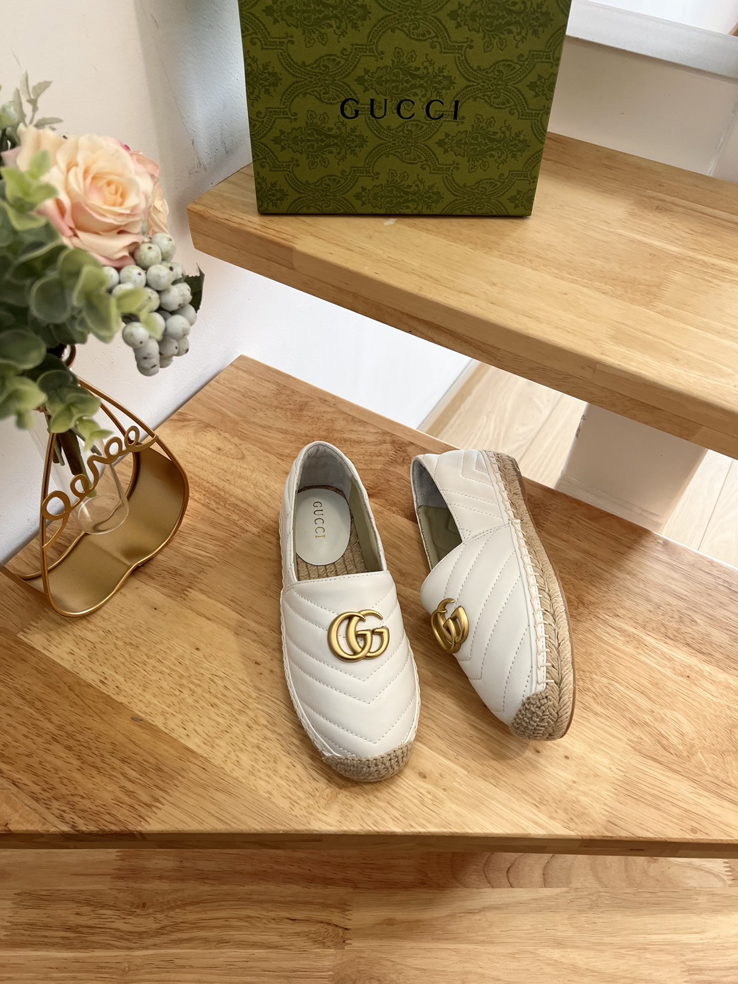 G*u*i leather espadrille with double g white 551890