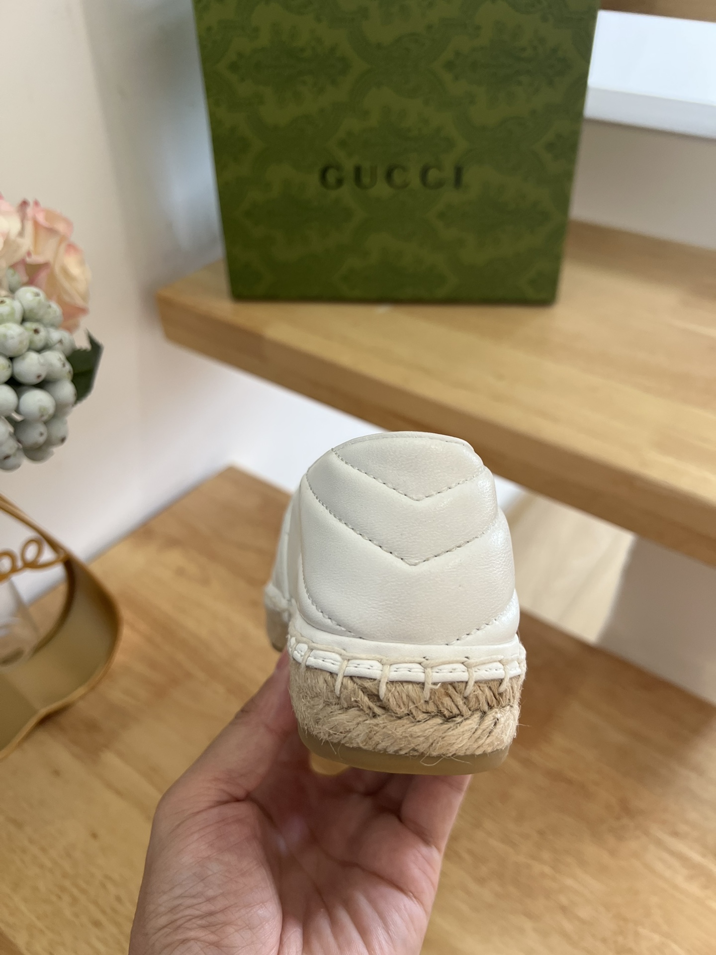 G*u*i leather espadrille with double g white 551890