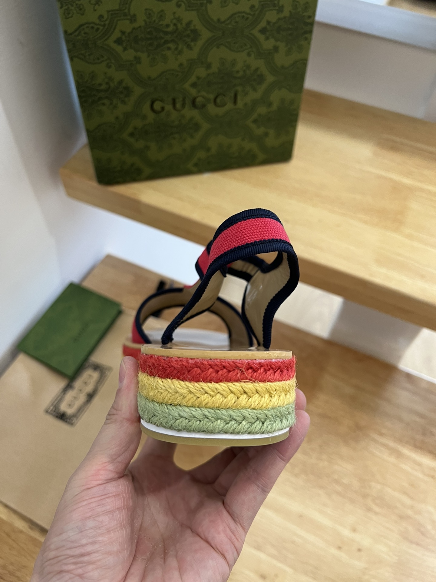 G*u*i women’s platform sandals red 678040