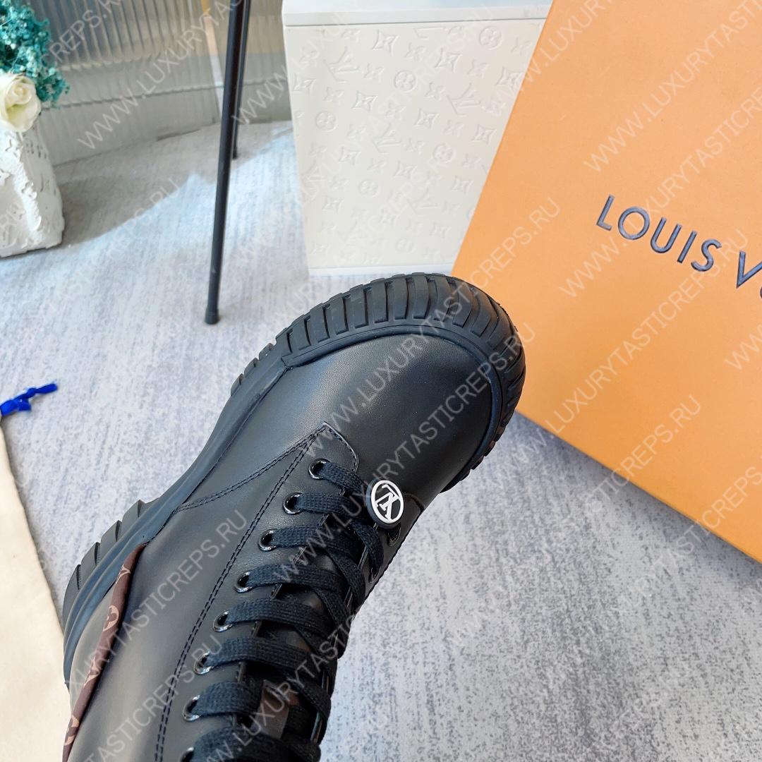 l**is V*t*n ruby flat ranger boots black 1ab12t