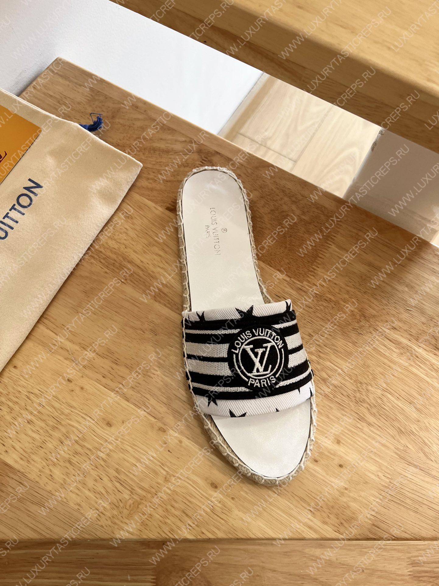 l**is V*t*n magnetic flat mule white and black 1aad6c