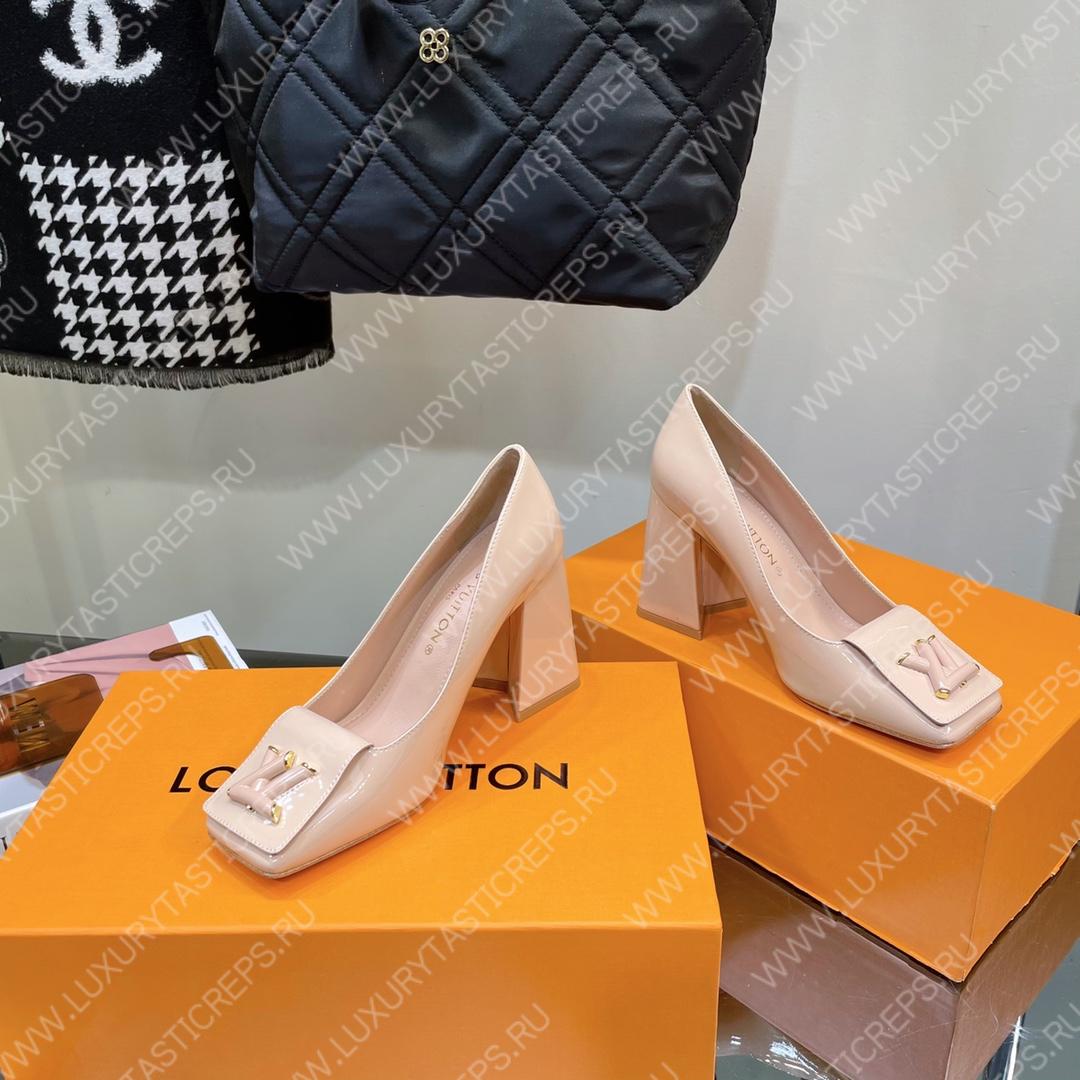 l**is V*t*n shake pumps nude 1ab0sk