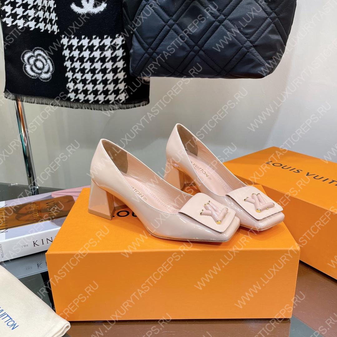 l**is V*t*n shake pumps nude 1ab0sk