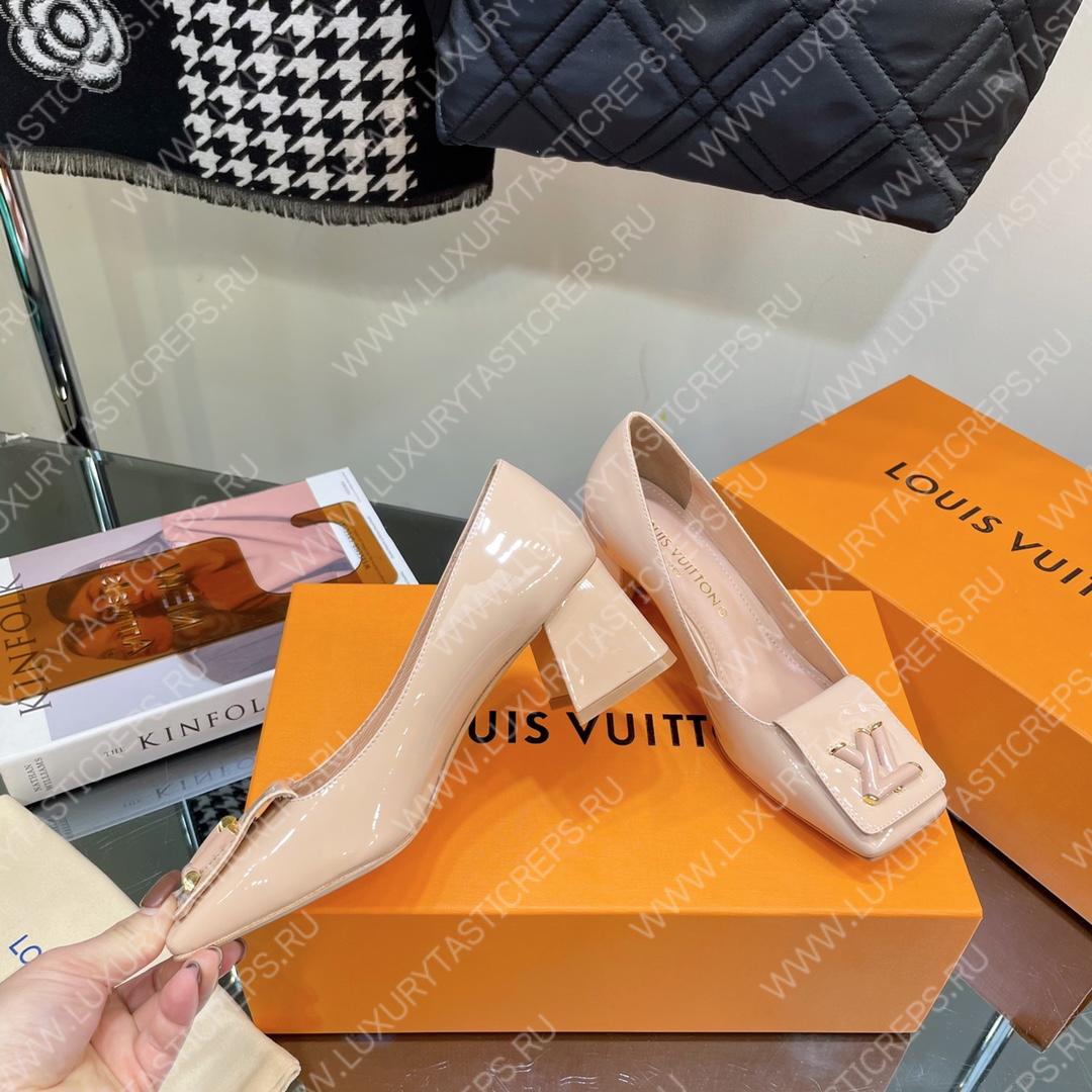 l**is V*t*n shake pumps nude 1ab0sk