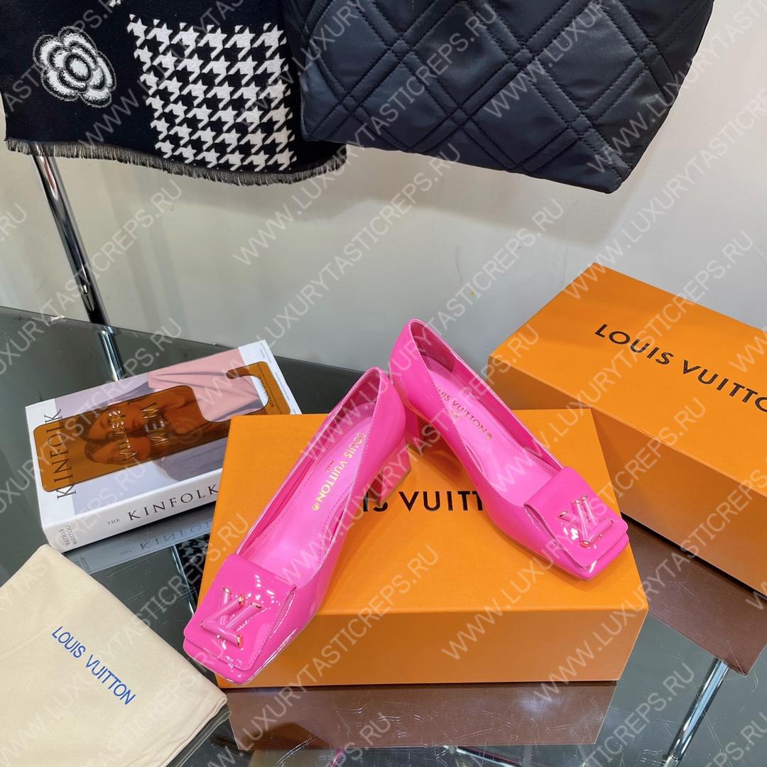 l**is V*t*n shake pumps pink 1ab0sk