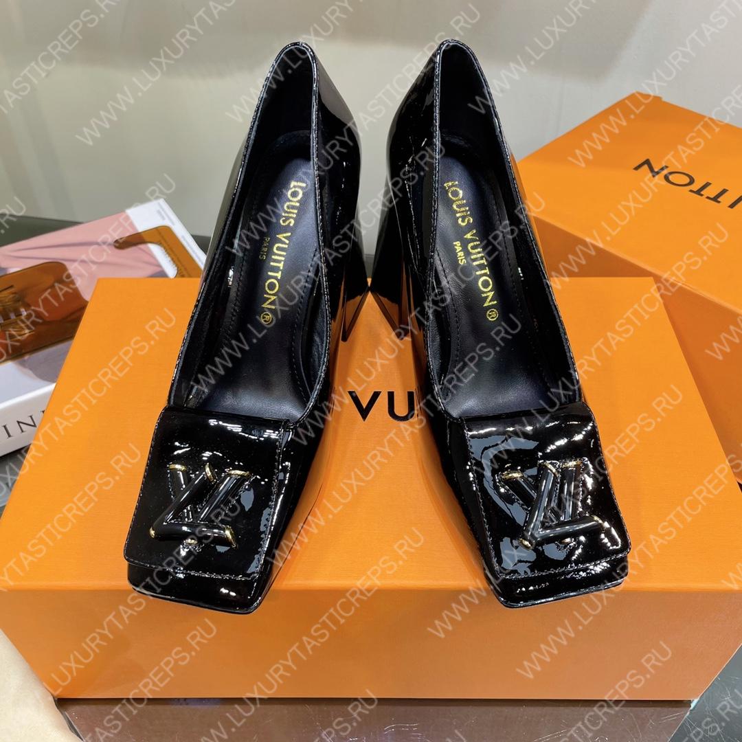 l**is V*t*n shake pumps black 1ab0sk